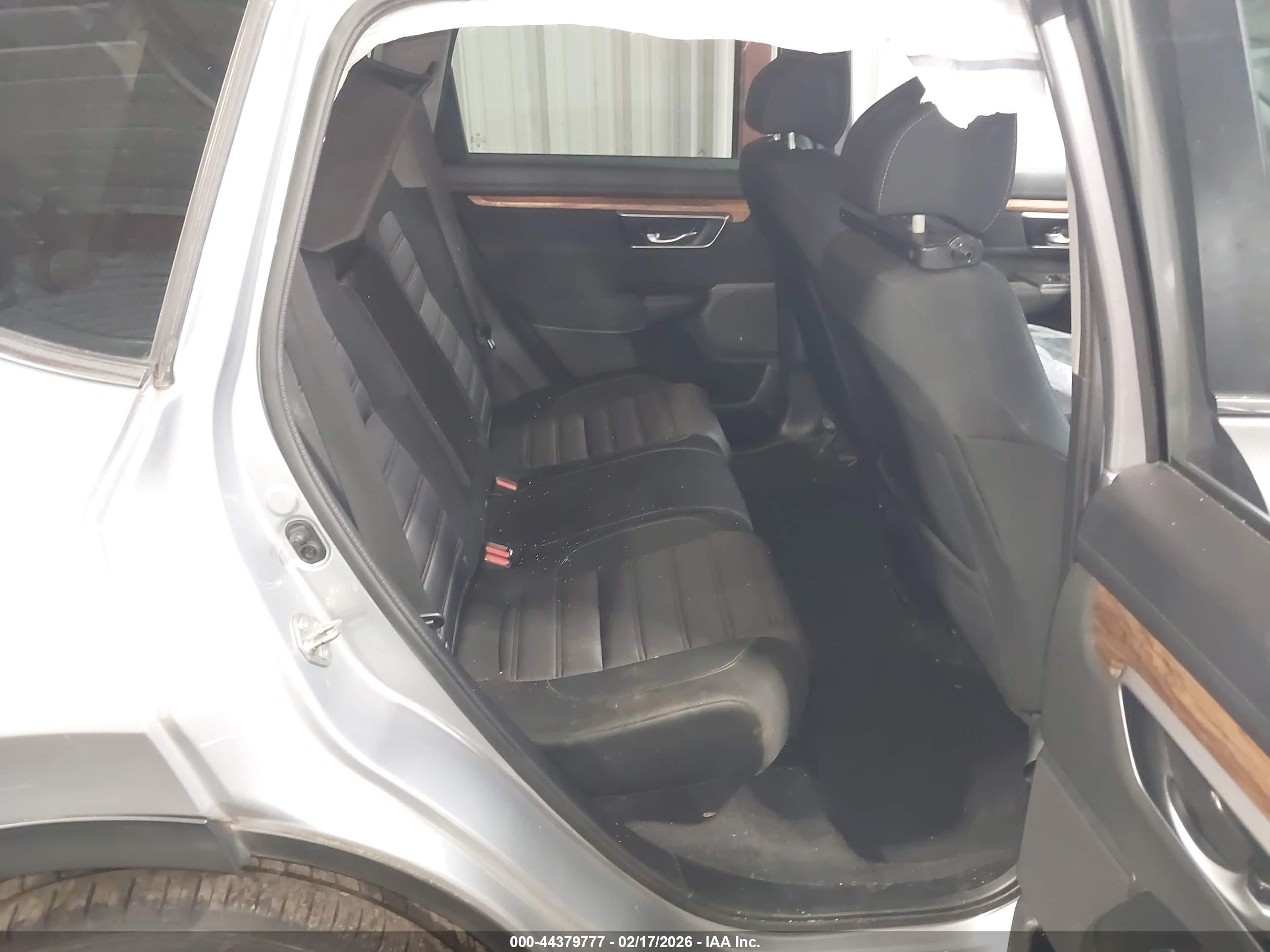 HONDA CR-V image 8