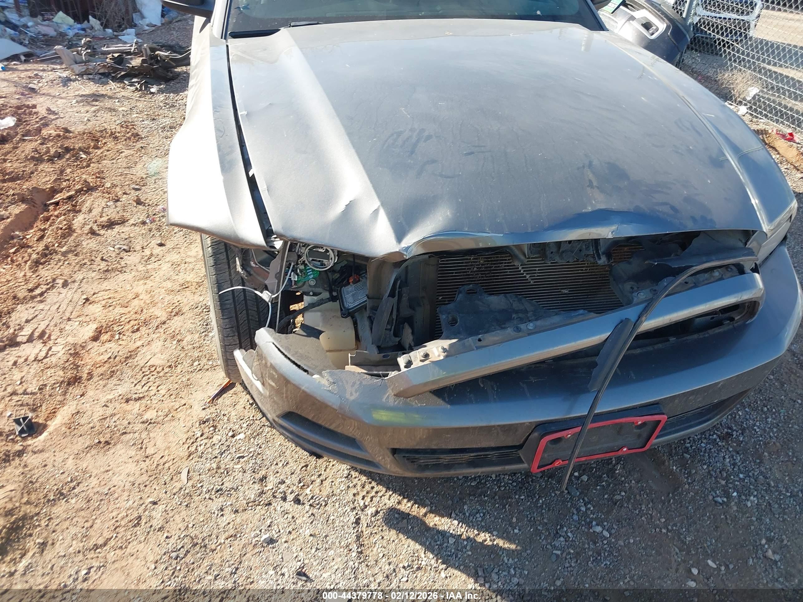 FORD MUSTANG image 6