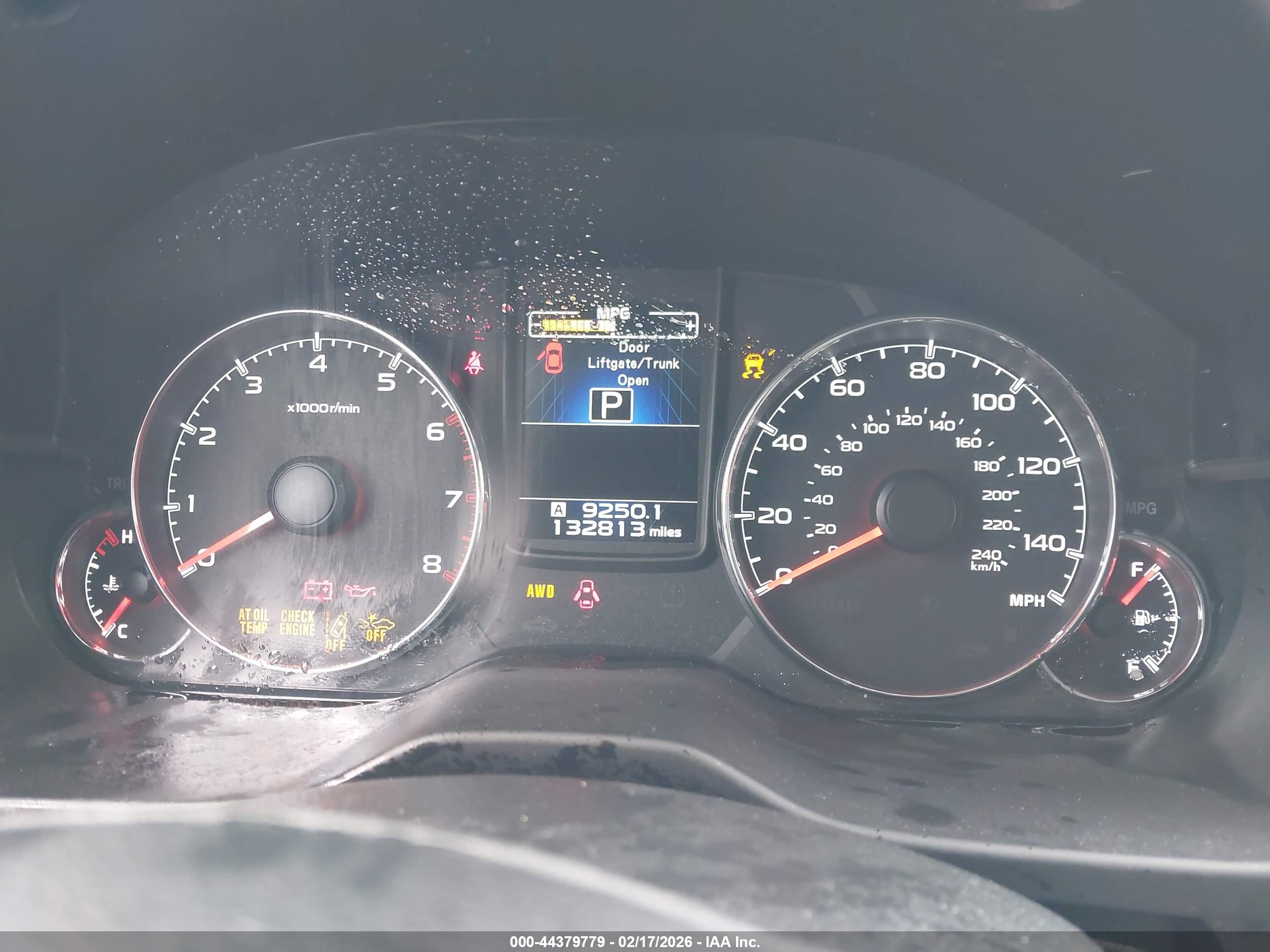 SUBARU OUTBACK image 7