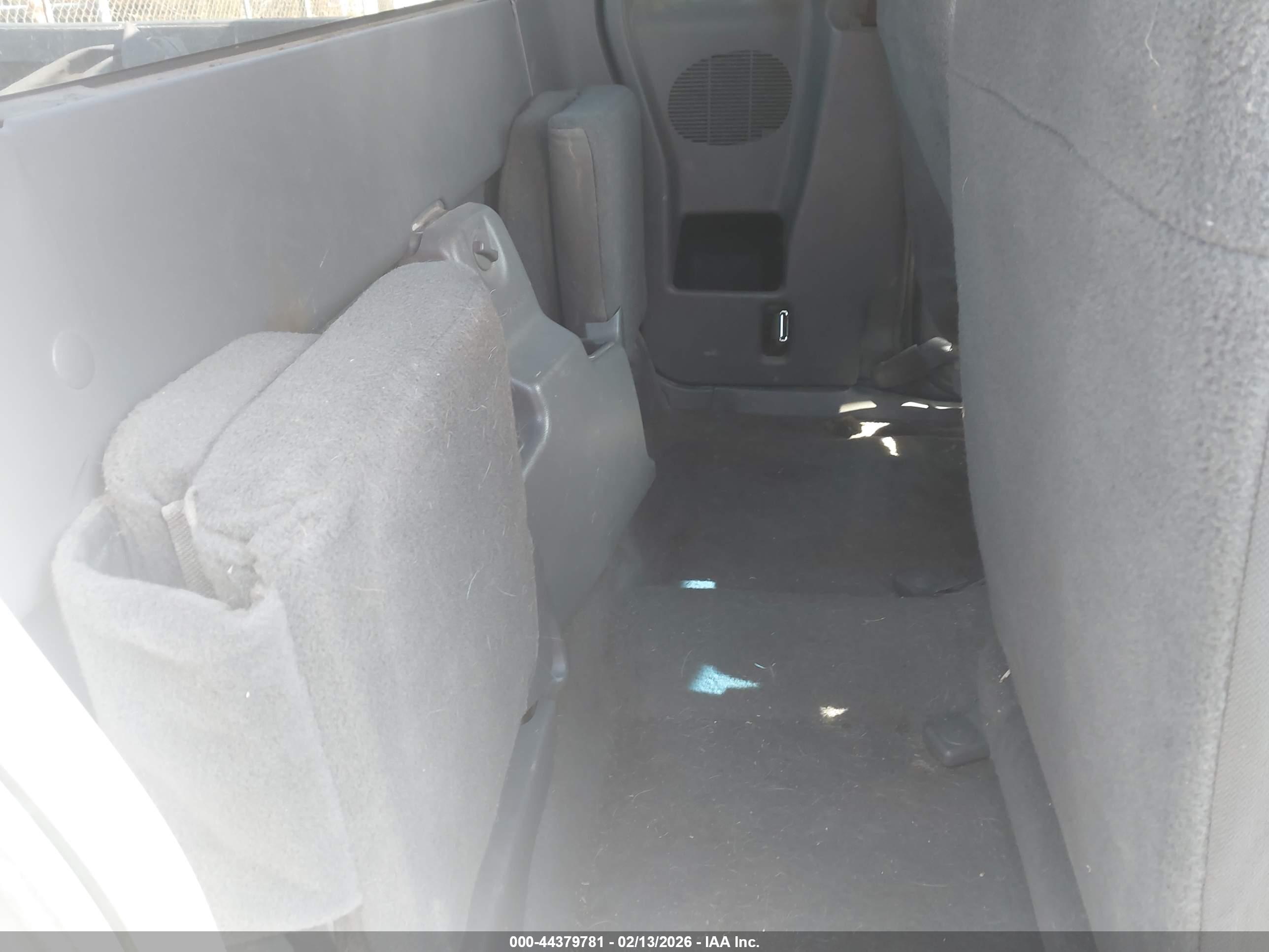 FORD RANGER image 8