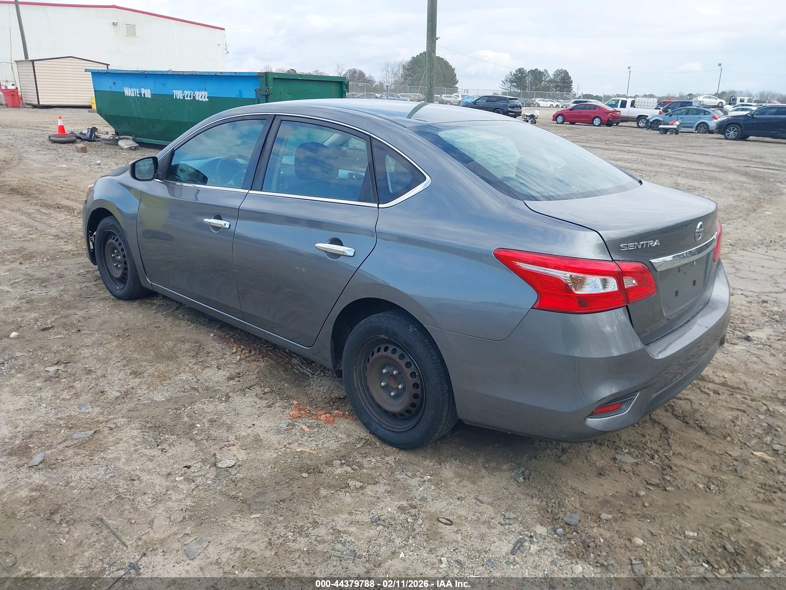 NISSAN SENTRA image 3