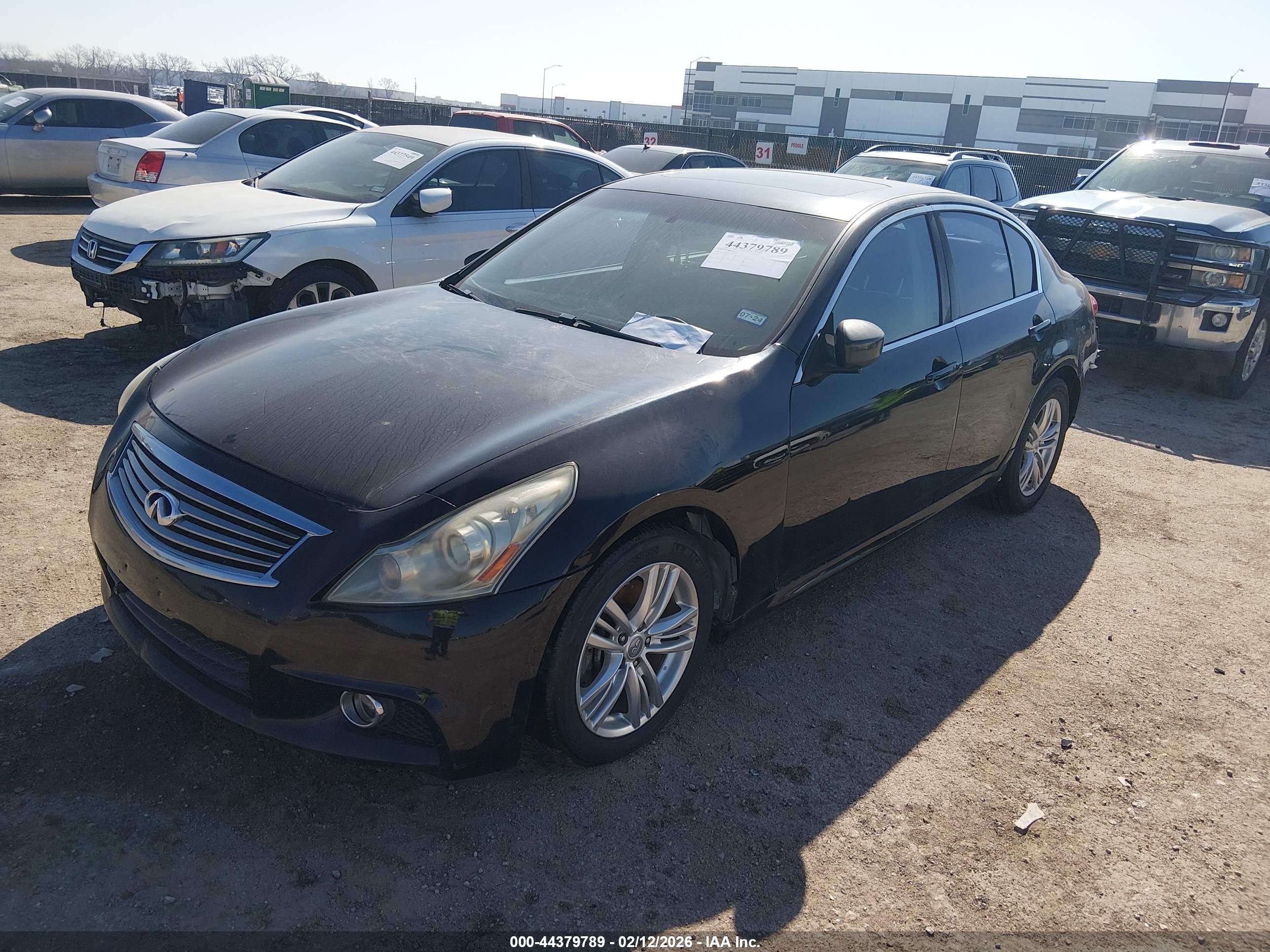 INFINITI G37X image 2