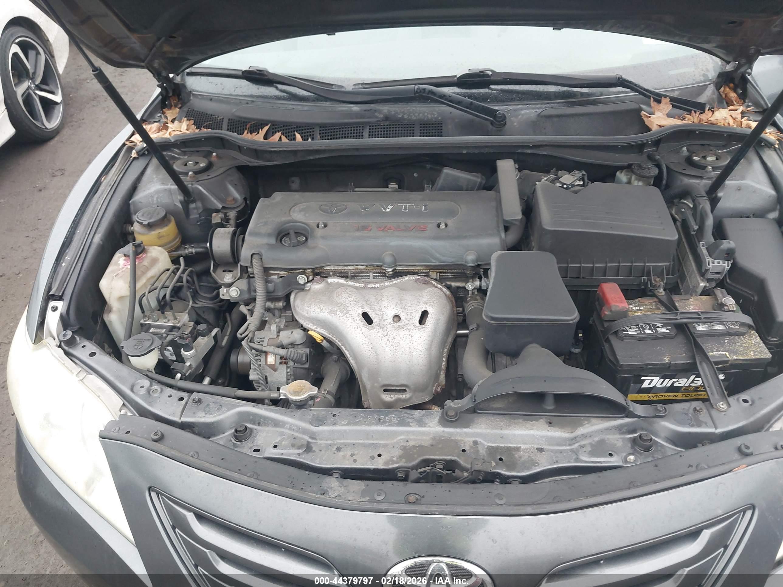 TOYOTA CAMRY image 10