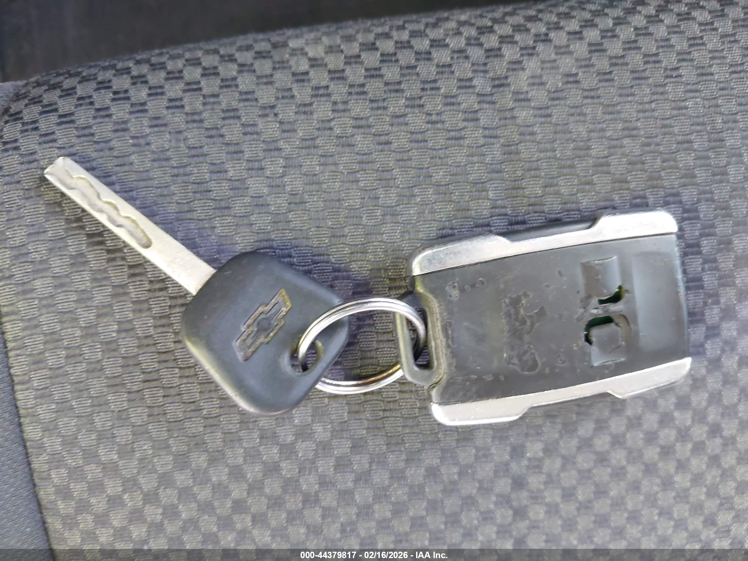CHEVROLET SILVERADO image 11