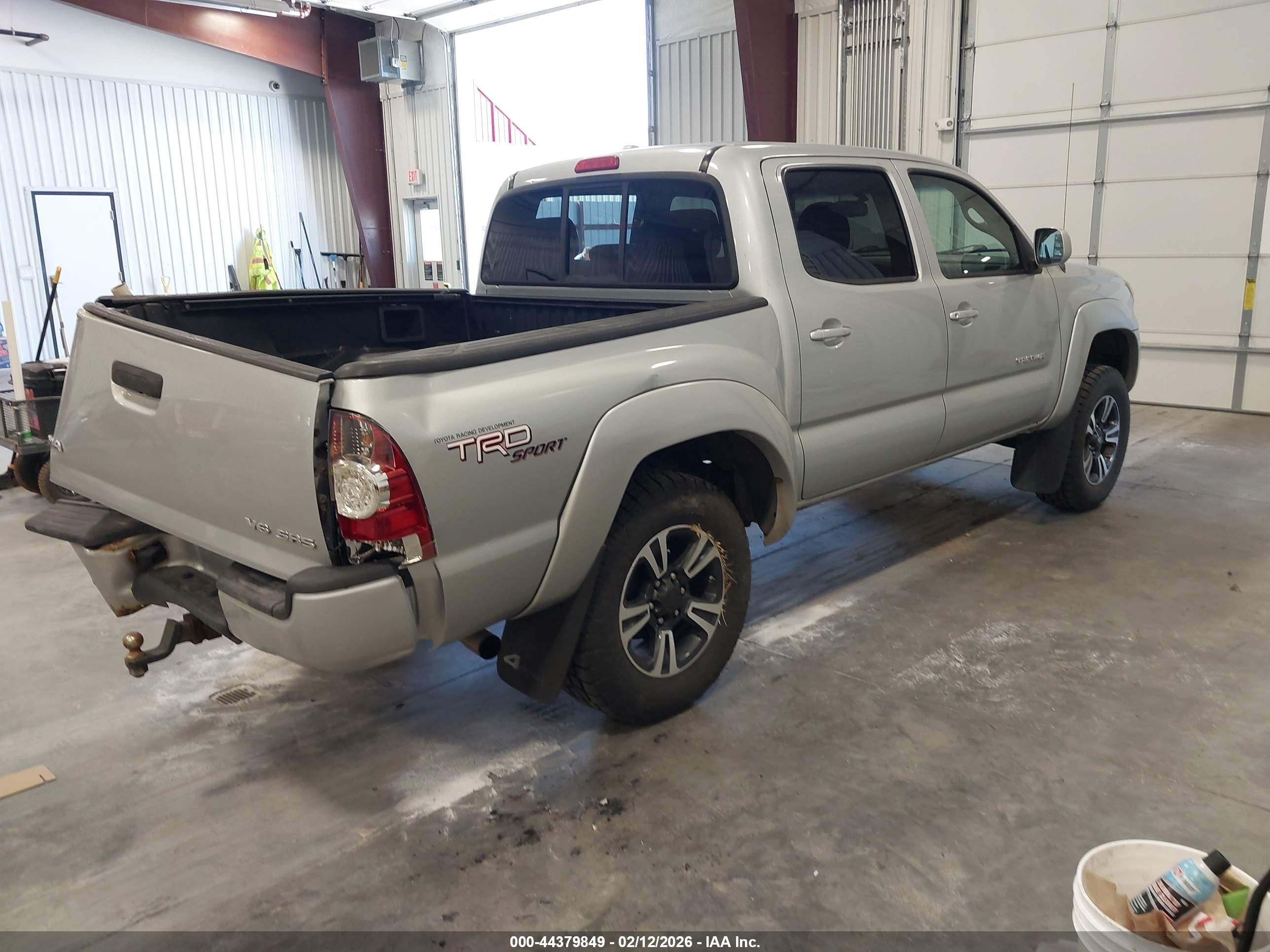 TOYOTA TACOMA image 4