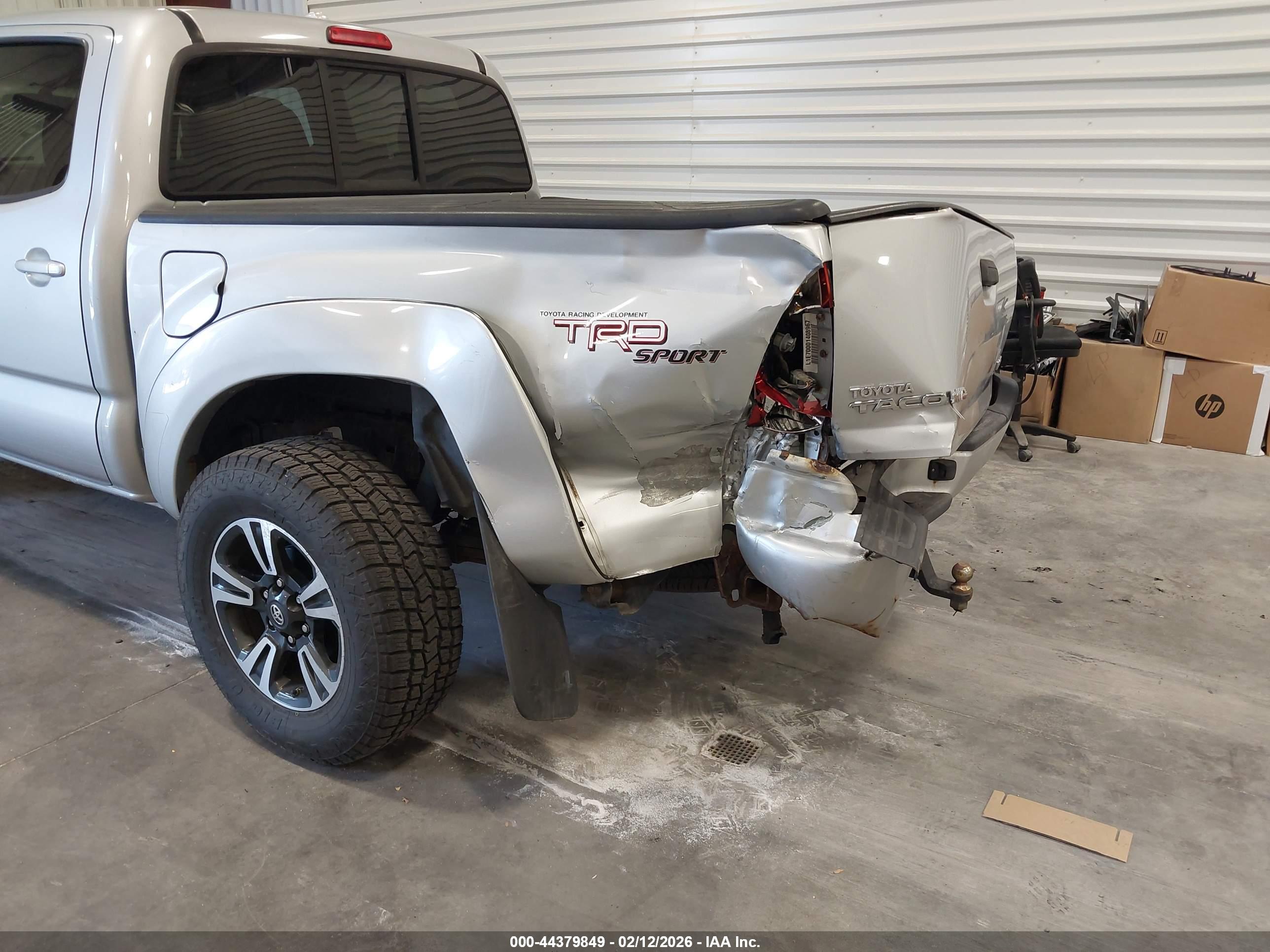 TOYOTA TACOMA image 6