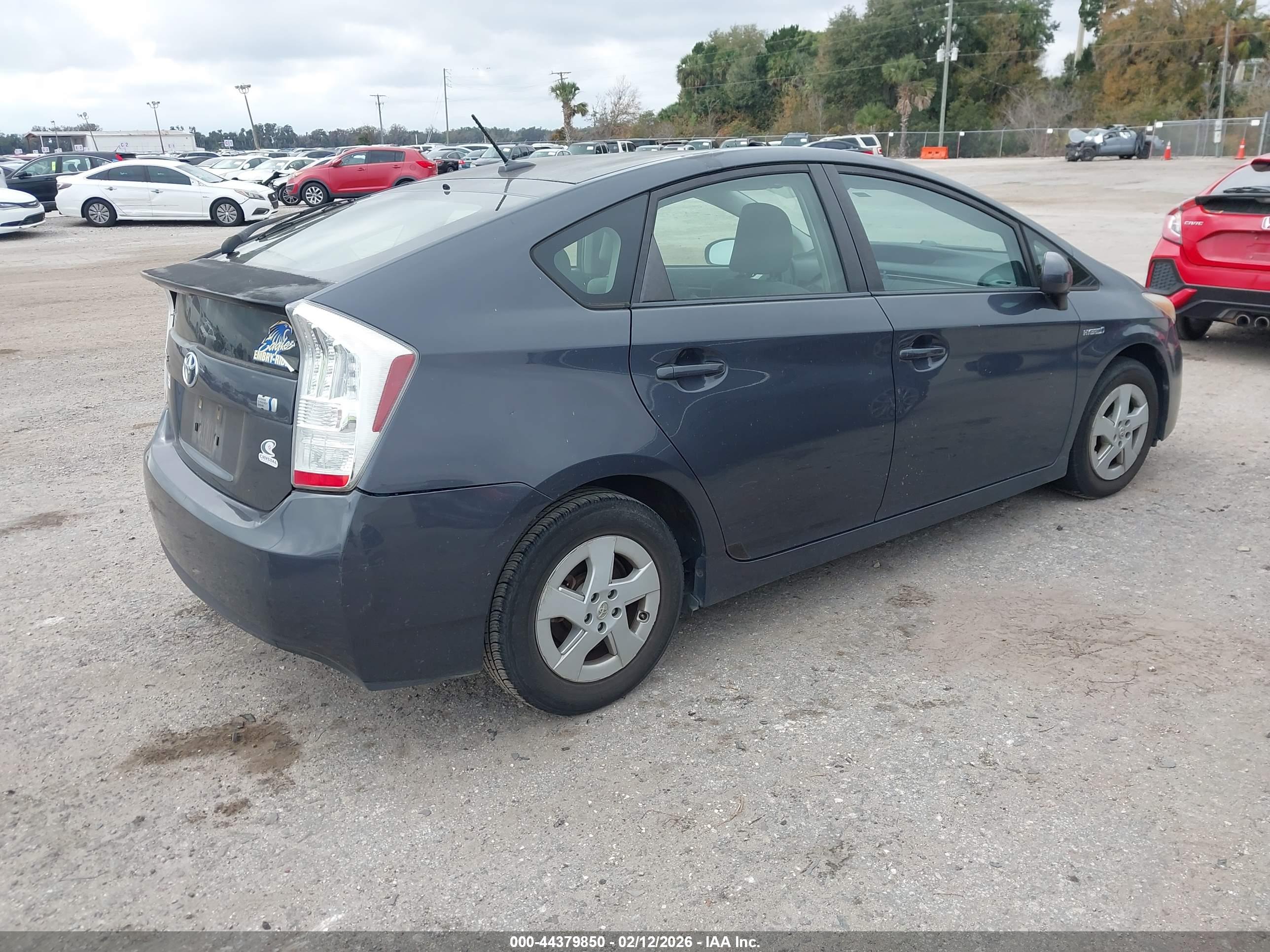 TOYOTA PRIUS image 4