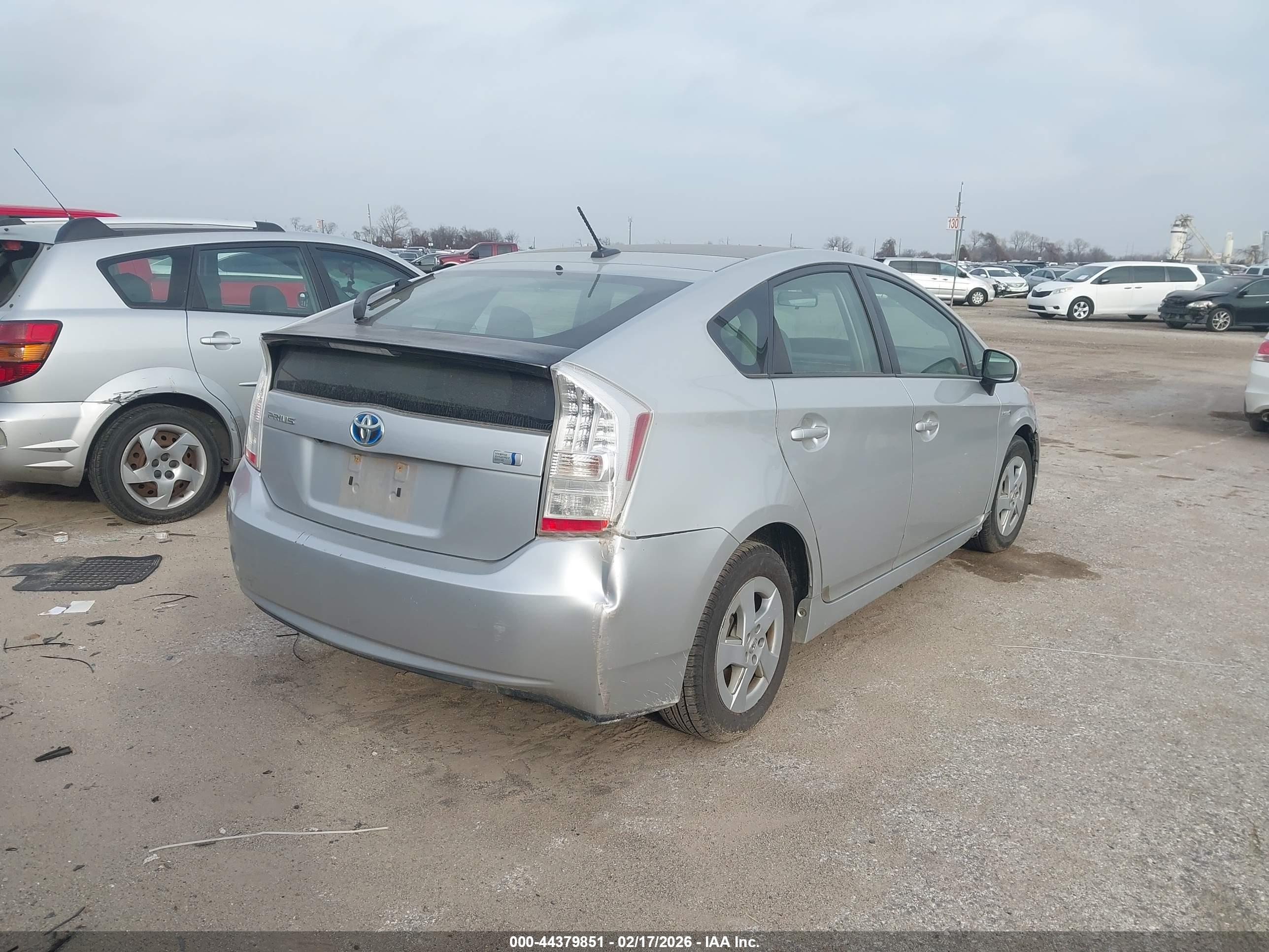 TOYOTA PRIUS image 4
