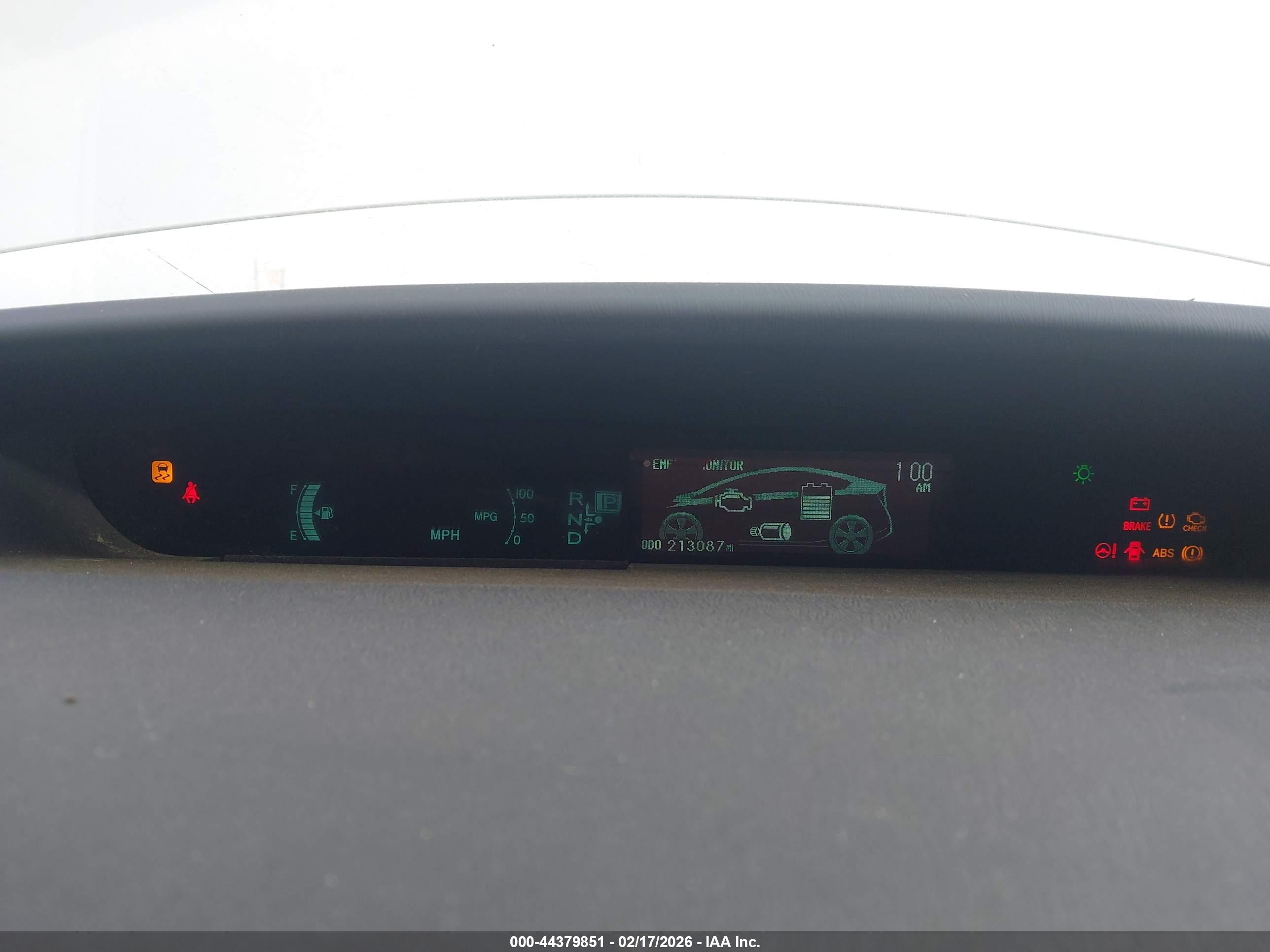 TOYOTA PRIUS image 7