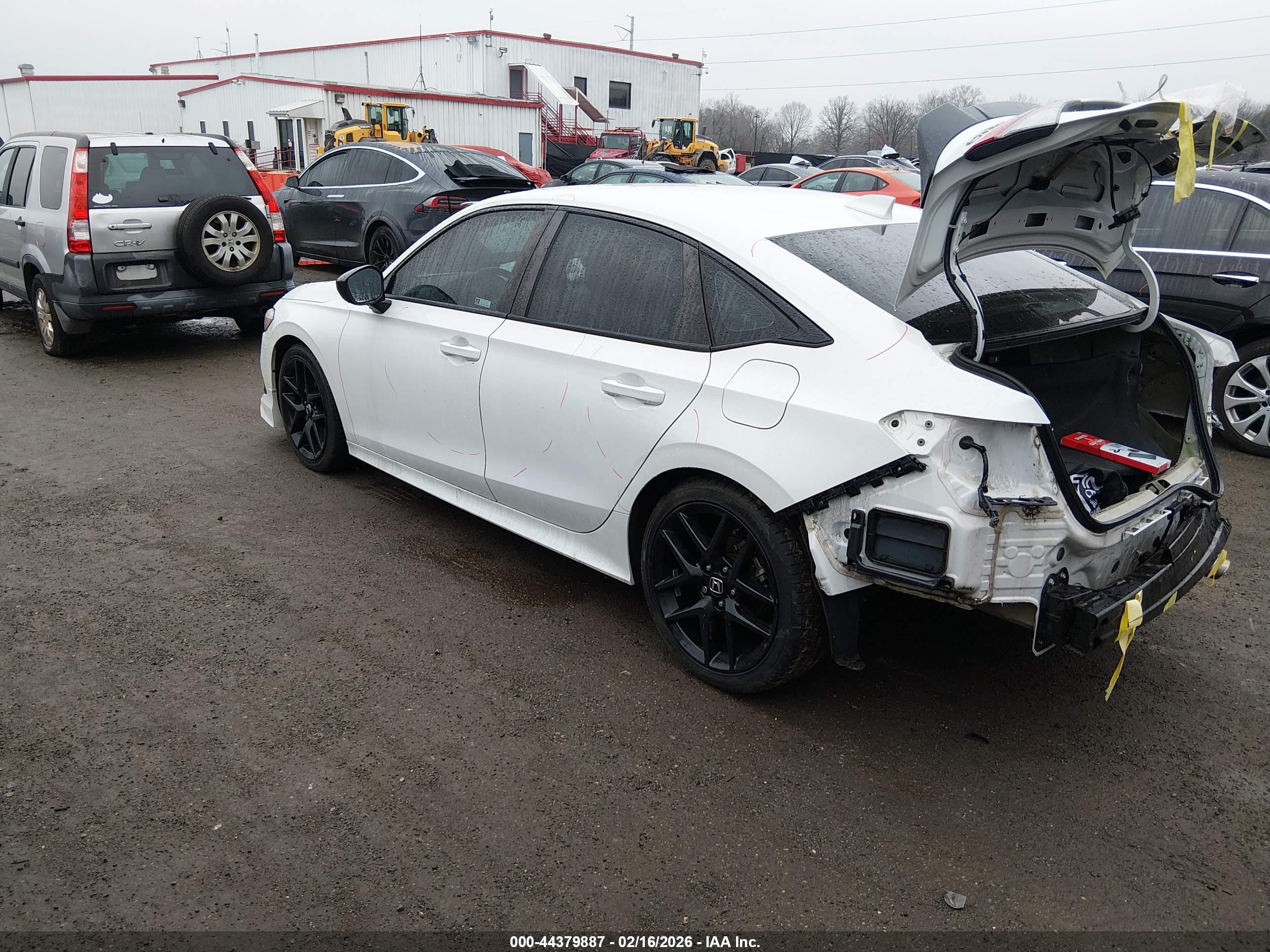 HONDA CIVIC image 3