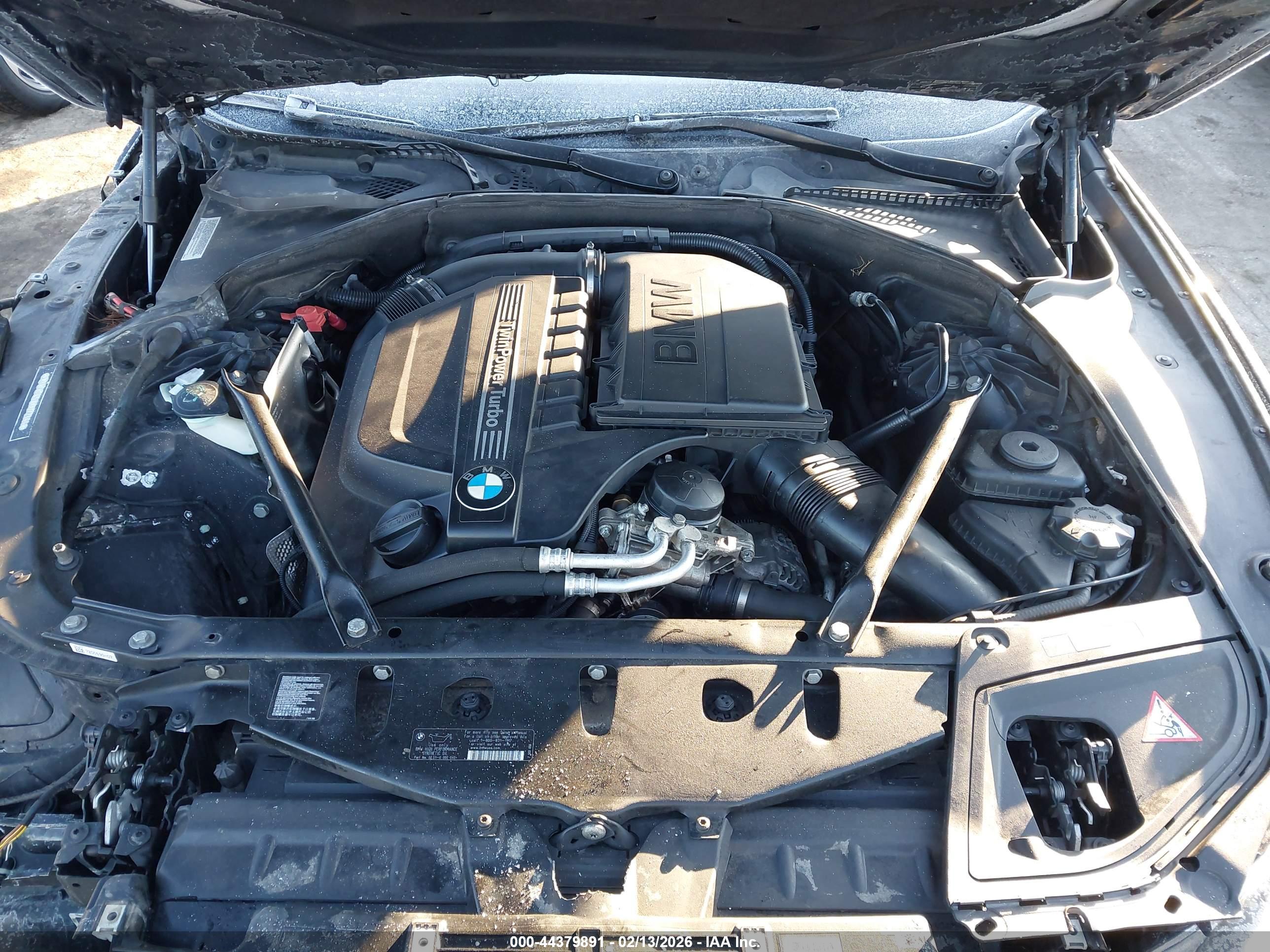 BMW 535I image 10