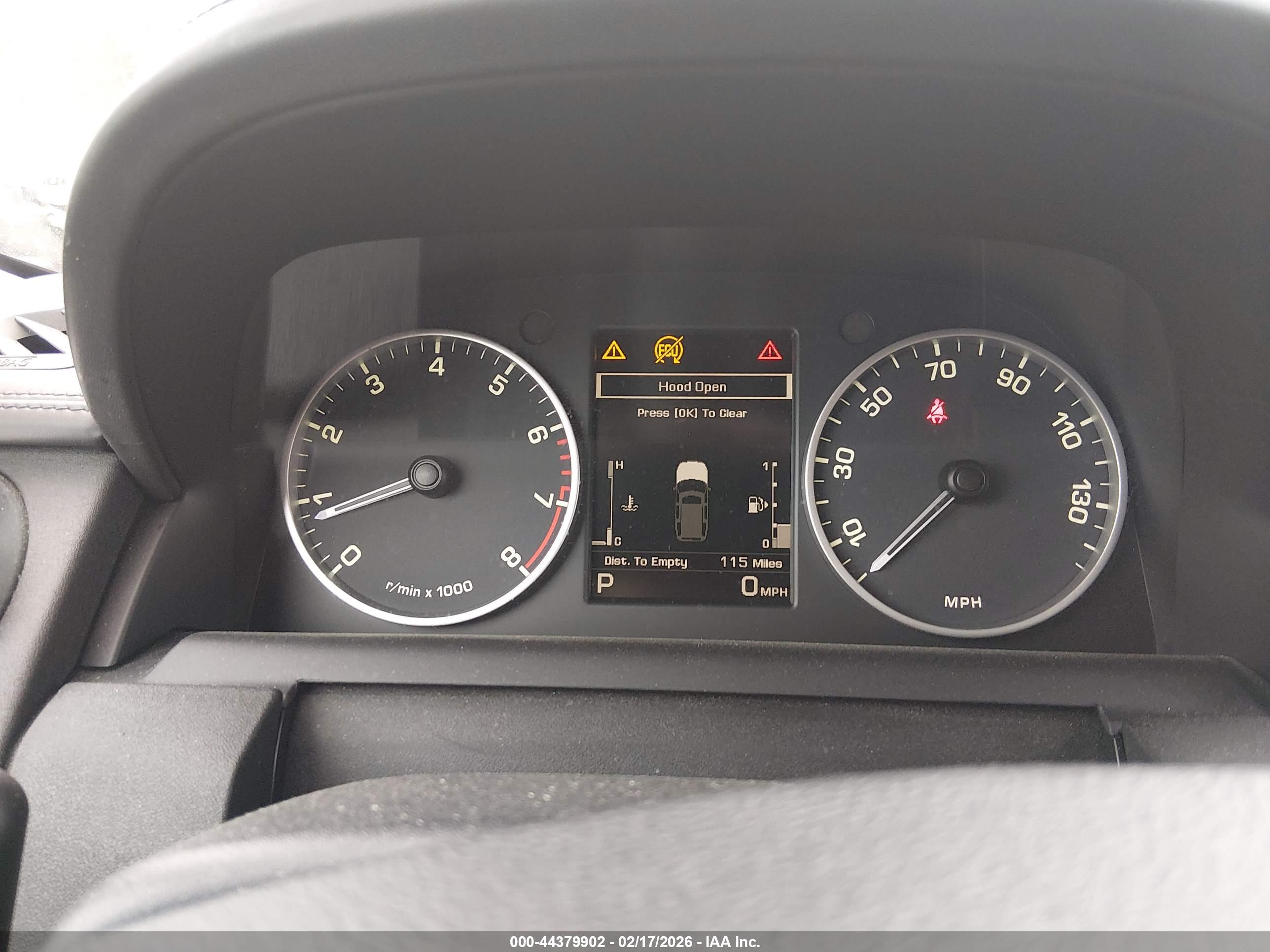 LAND ROVER image 7