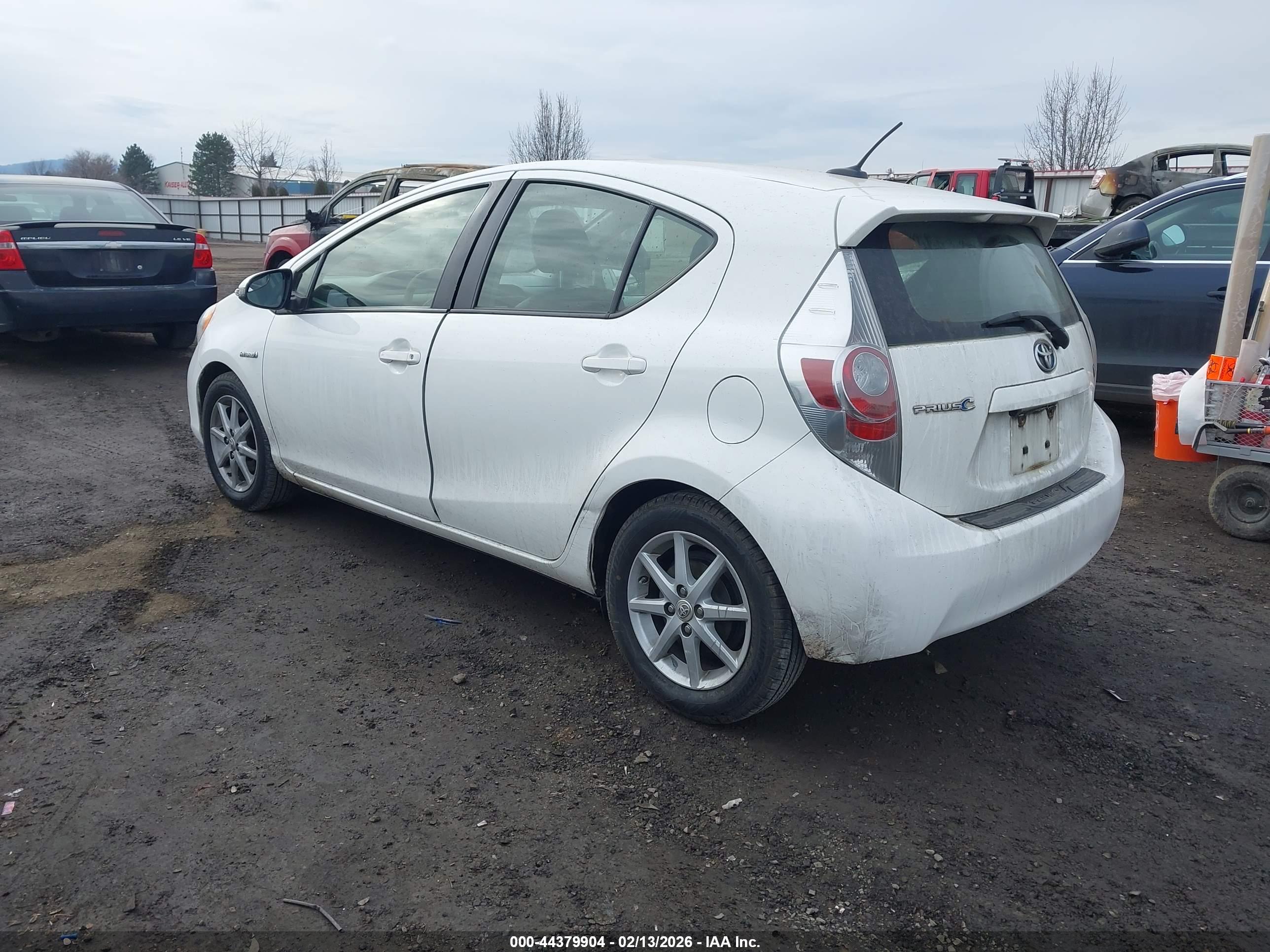 TOYOTA PRIUS image 3