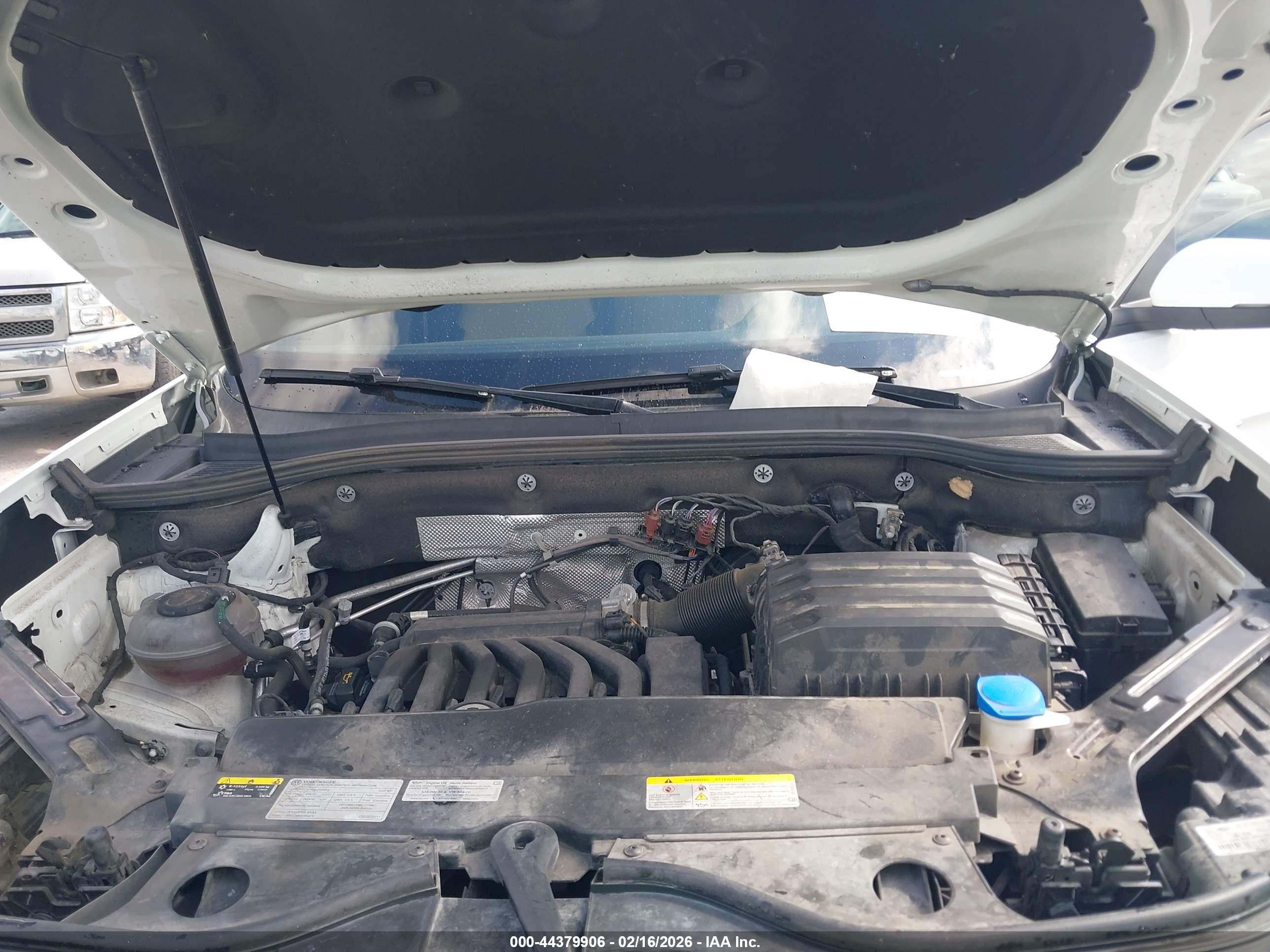 VOLKSWAGEN ATLAS image 10