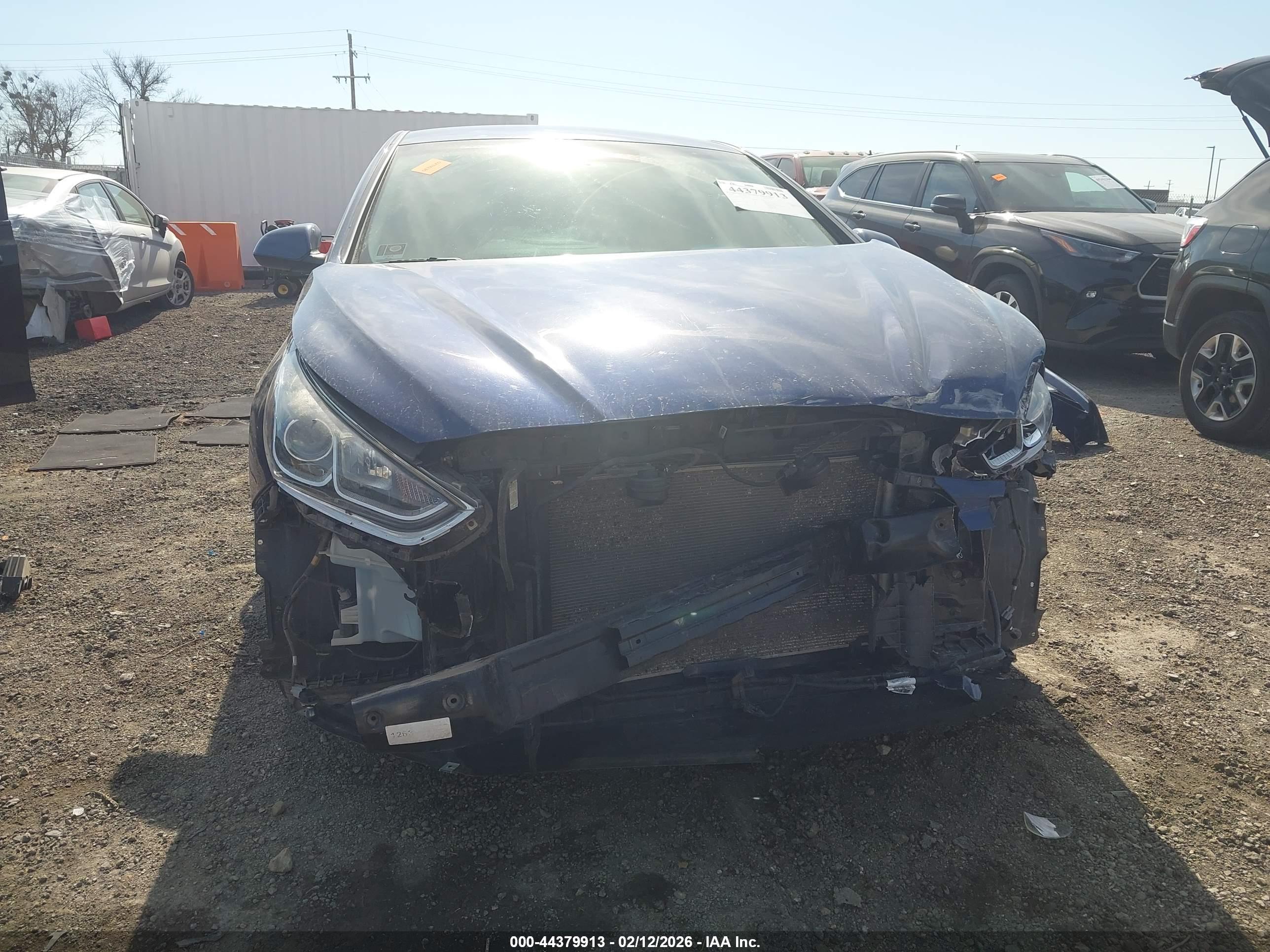 HYUNDAI SONATA image 6