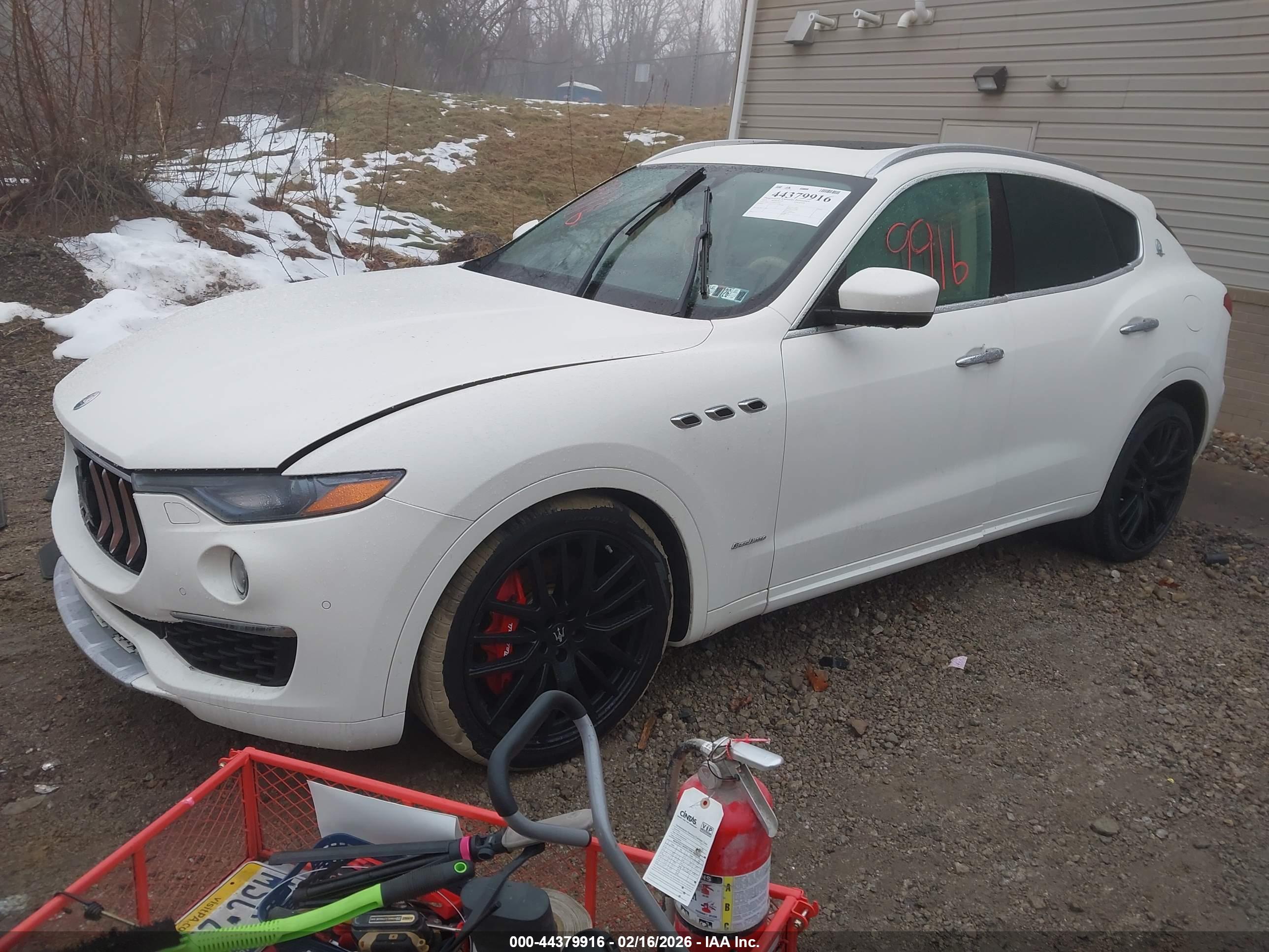 MASERATI LEVANTE image 2