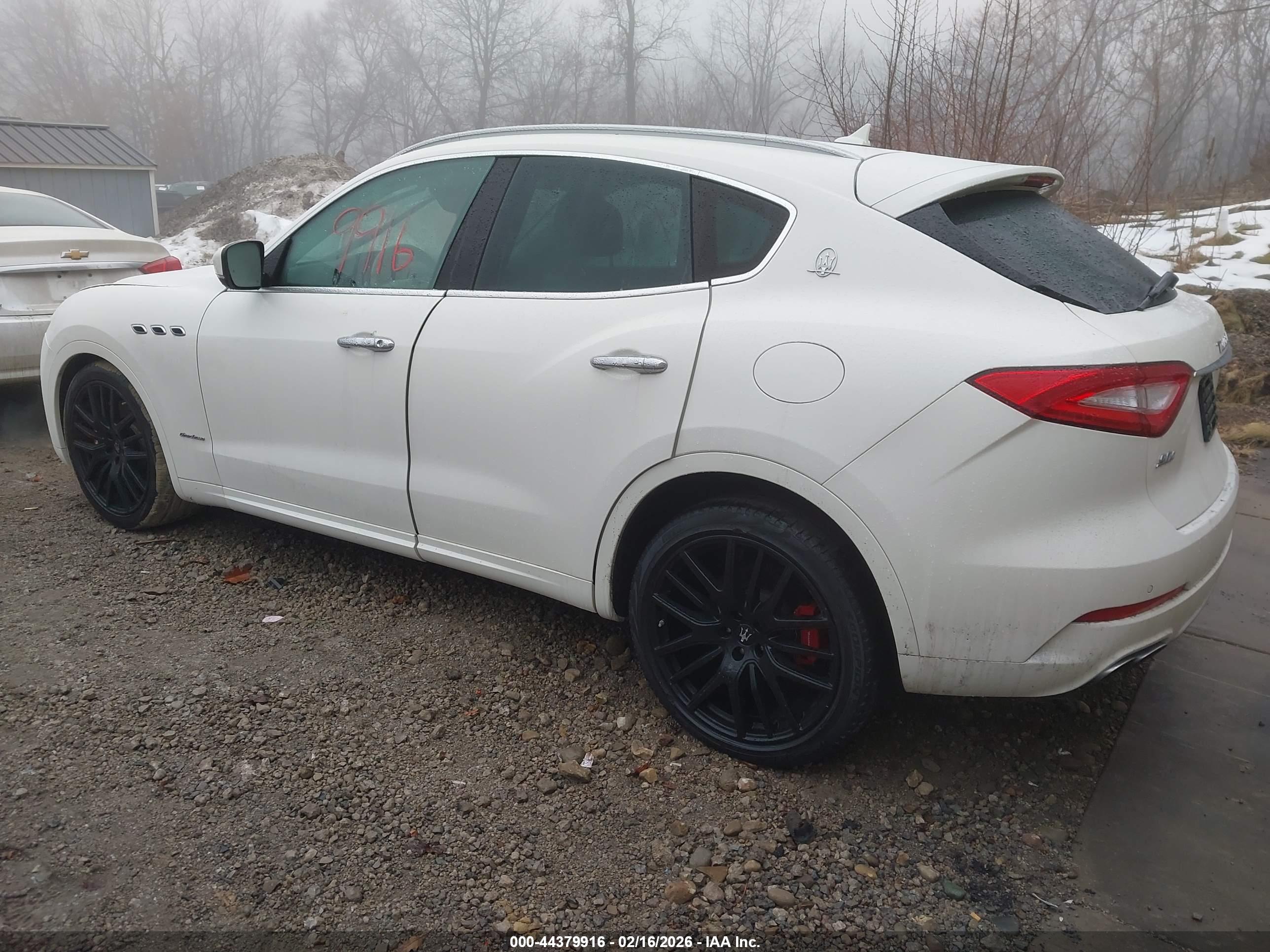 MASERATI LEVANTE image 3