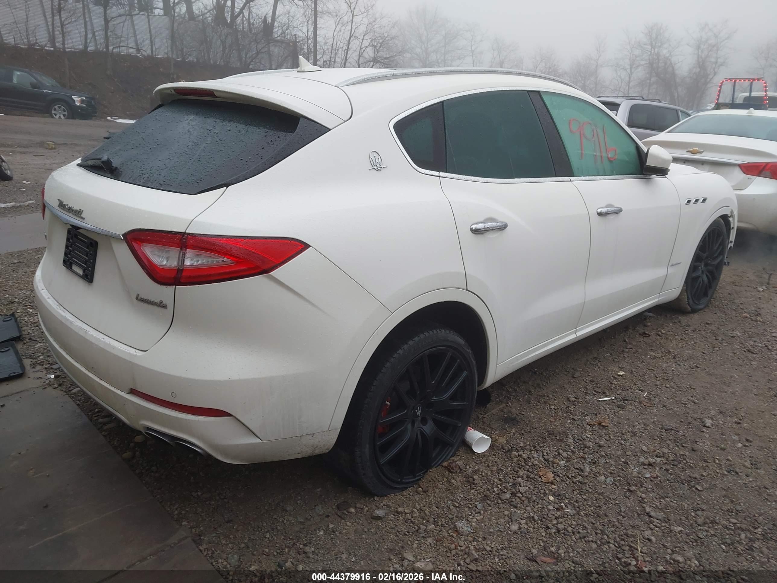 MASERATI LEVANTE image 4