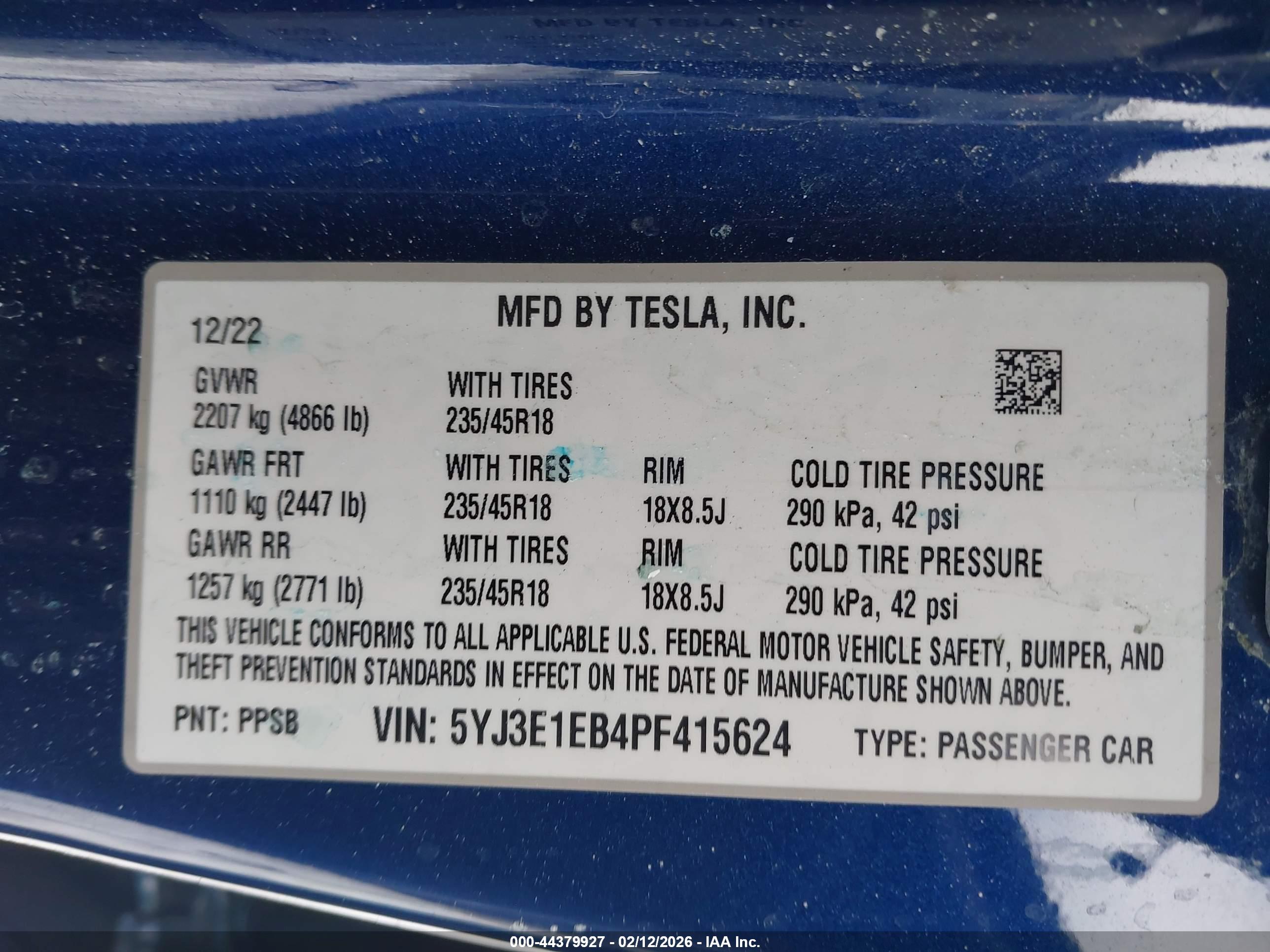 TESLA MODEL image 9