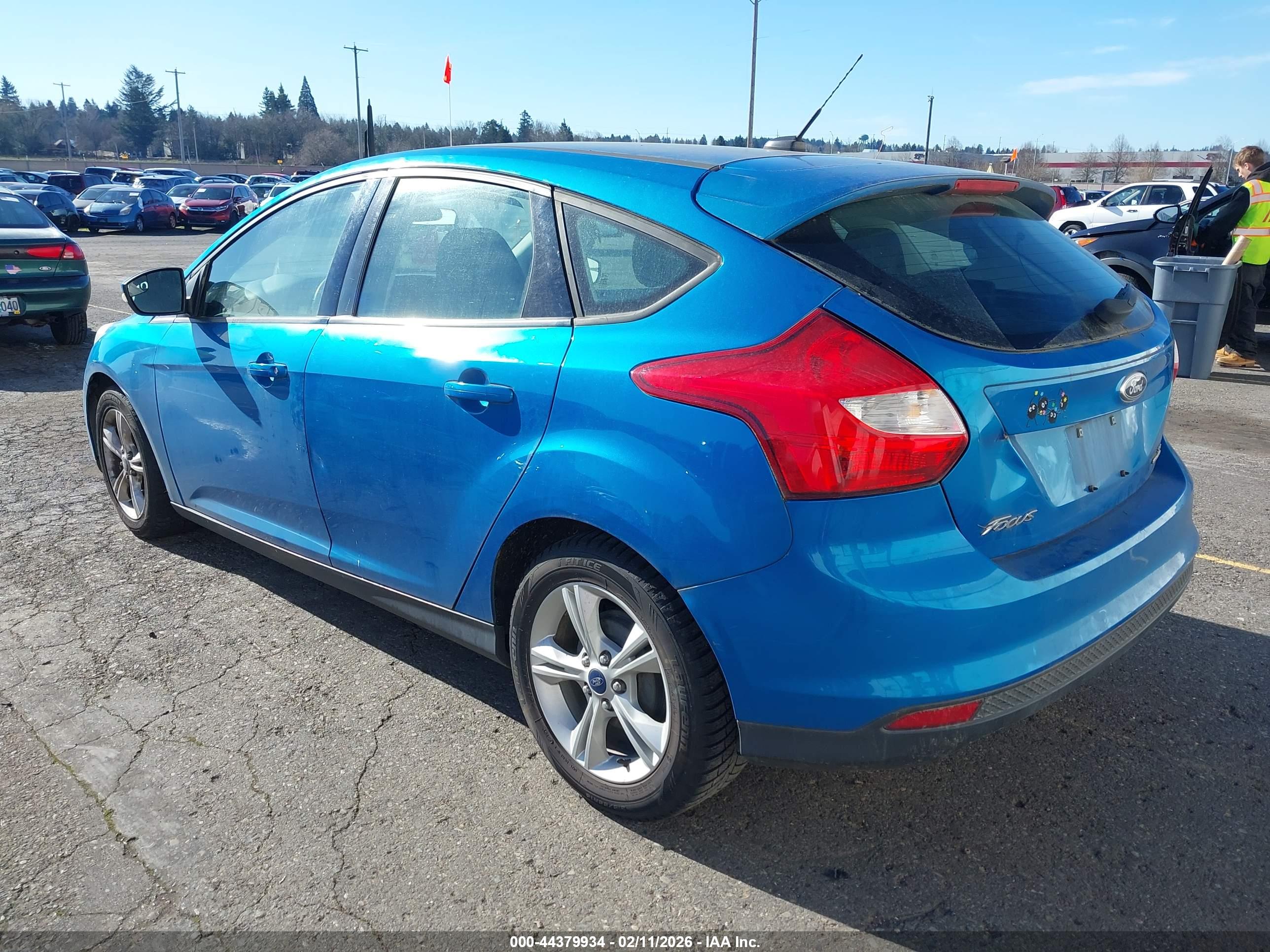 FORD FOCUS image 3