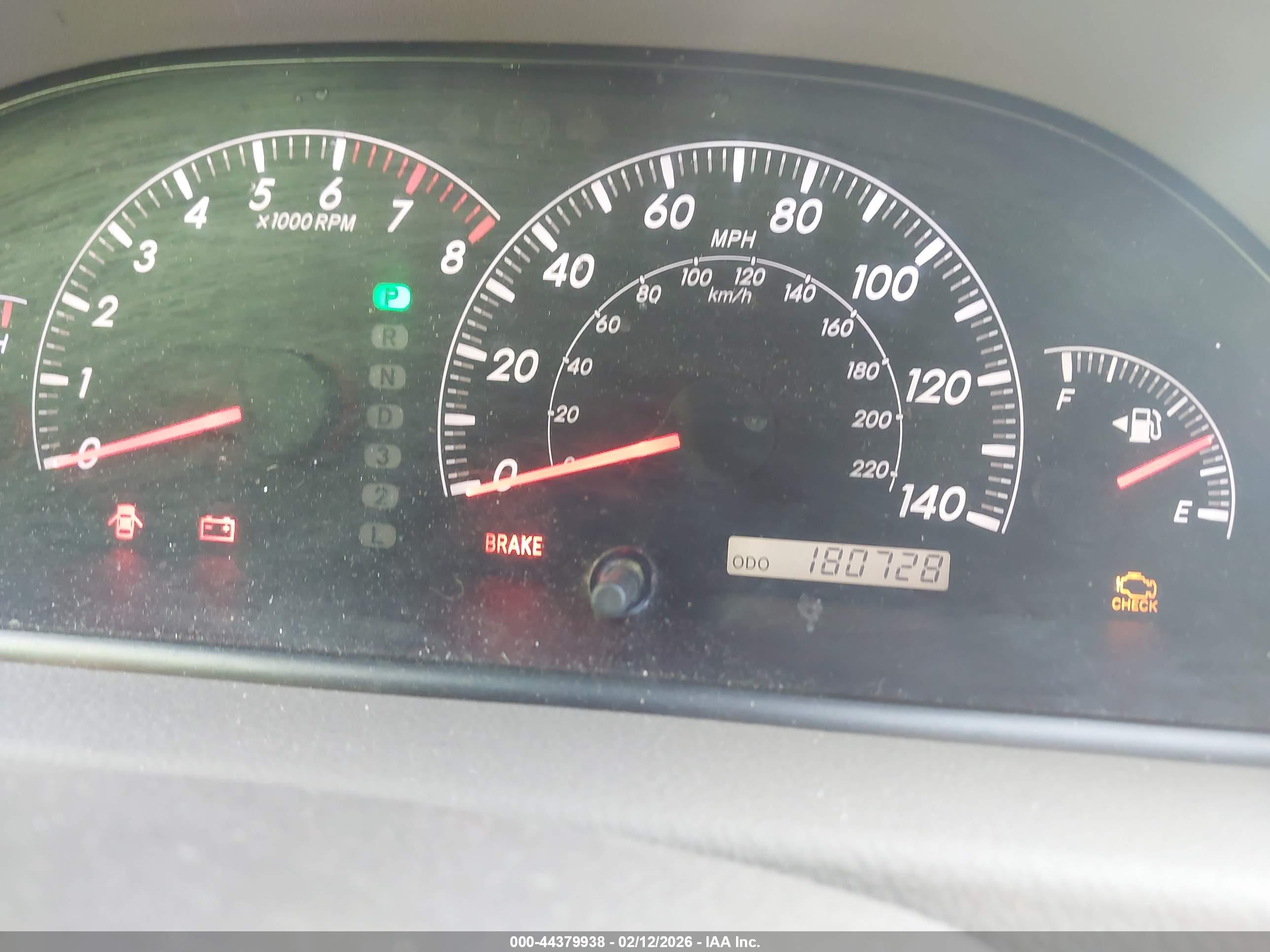 TOYOTA CAMRY image 7