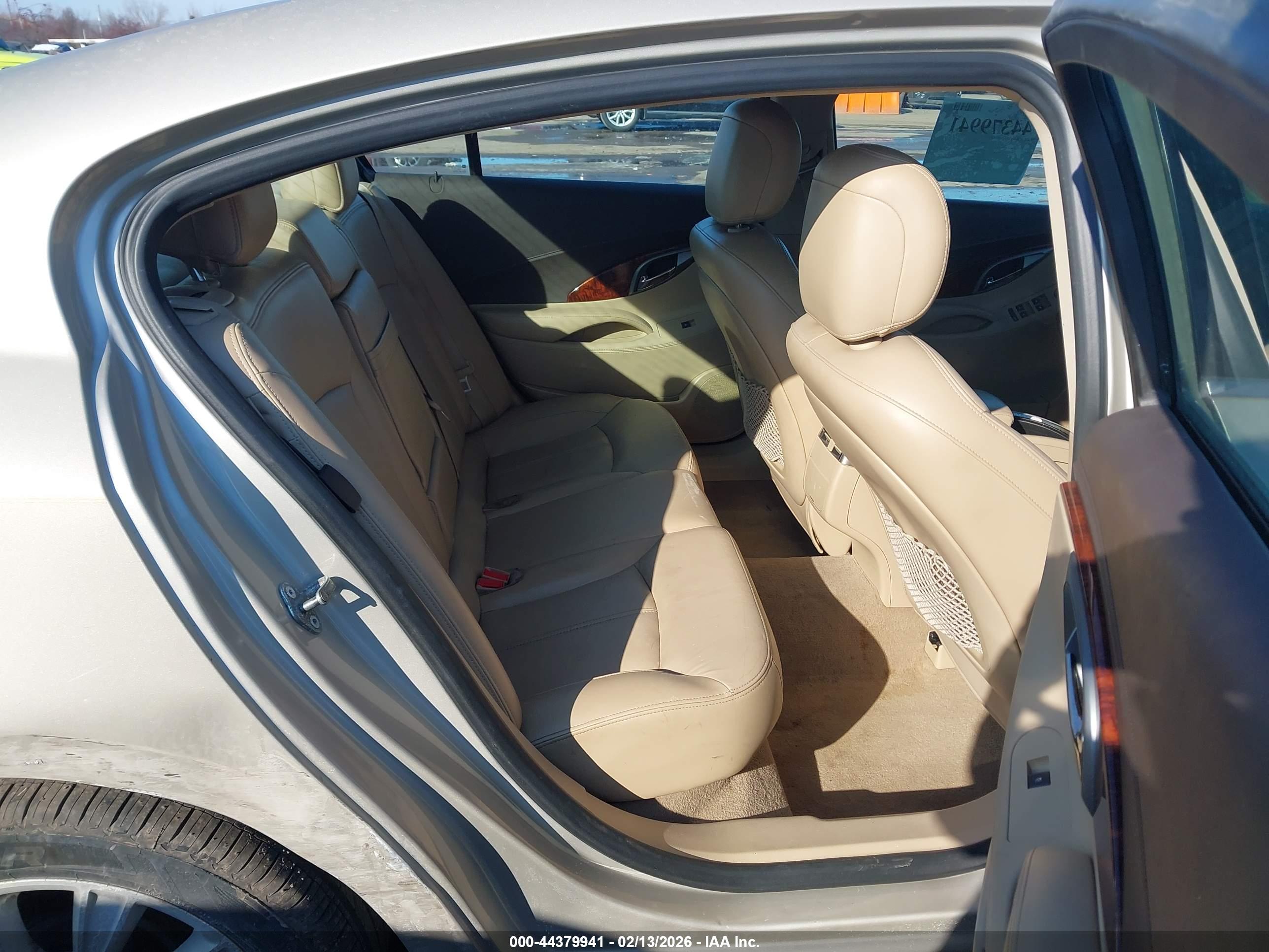 BUICK LACROSSE image 8