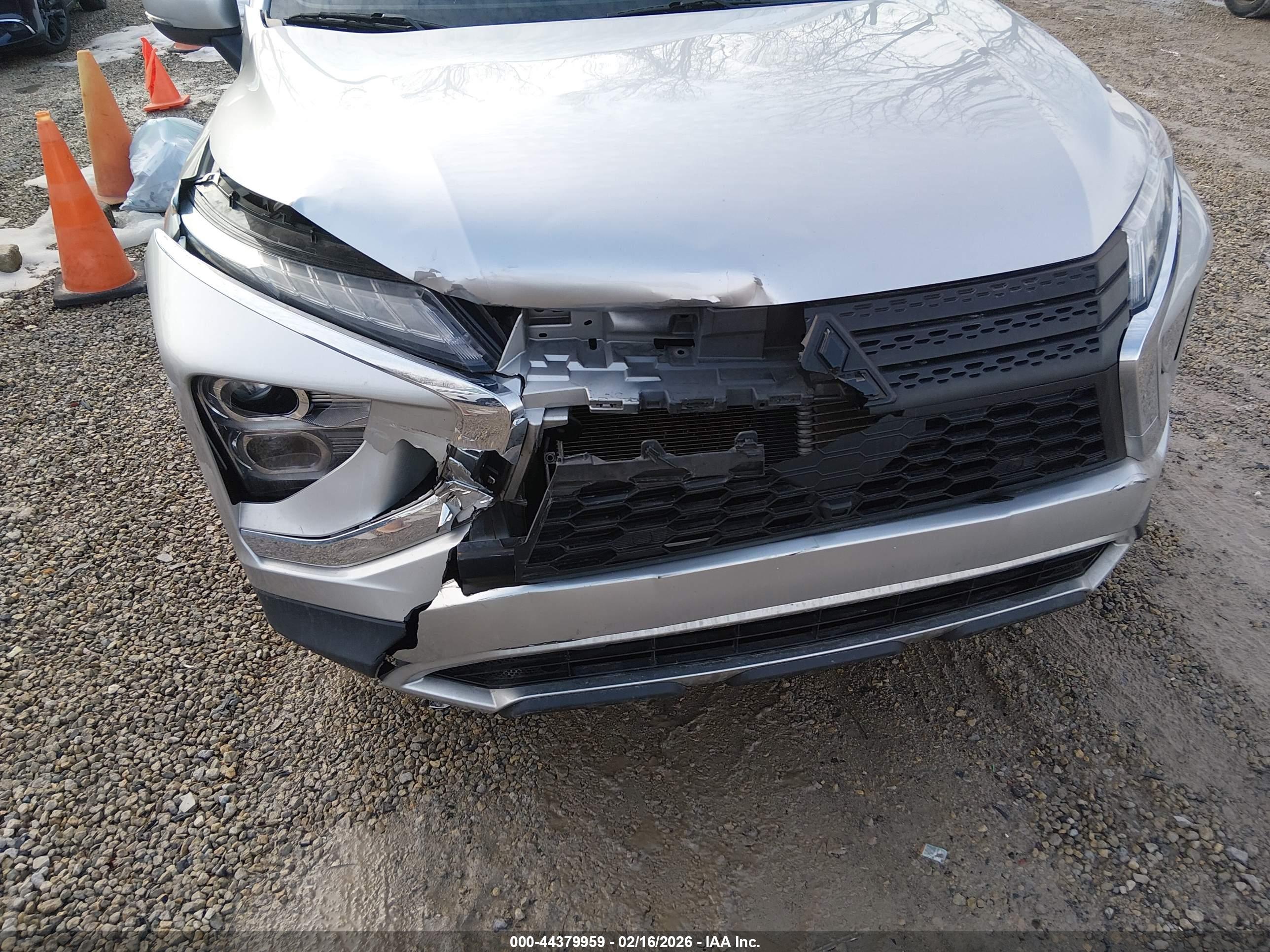 MITSUBISHI ECLIPSE image 6