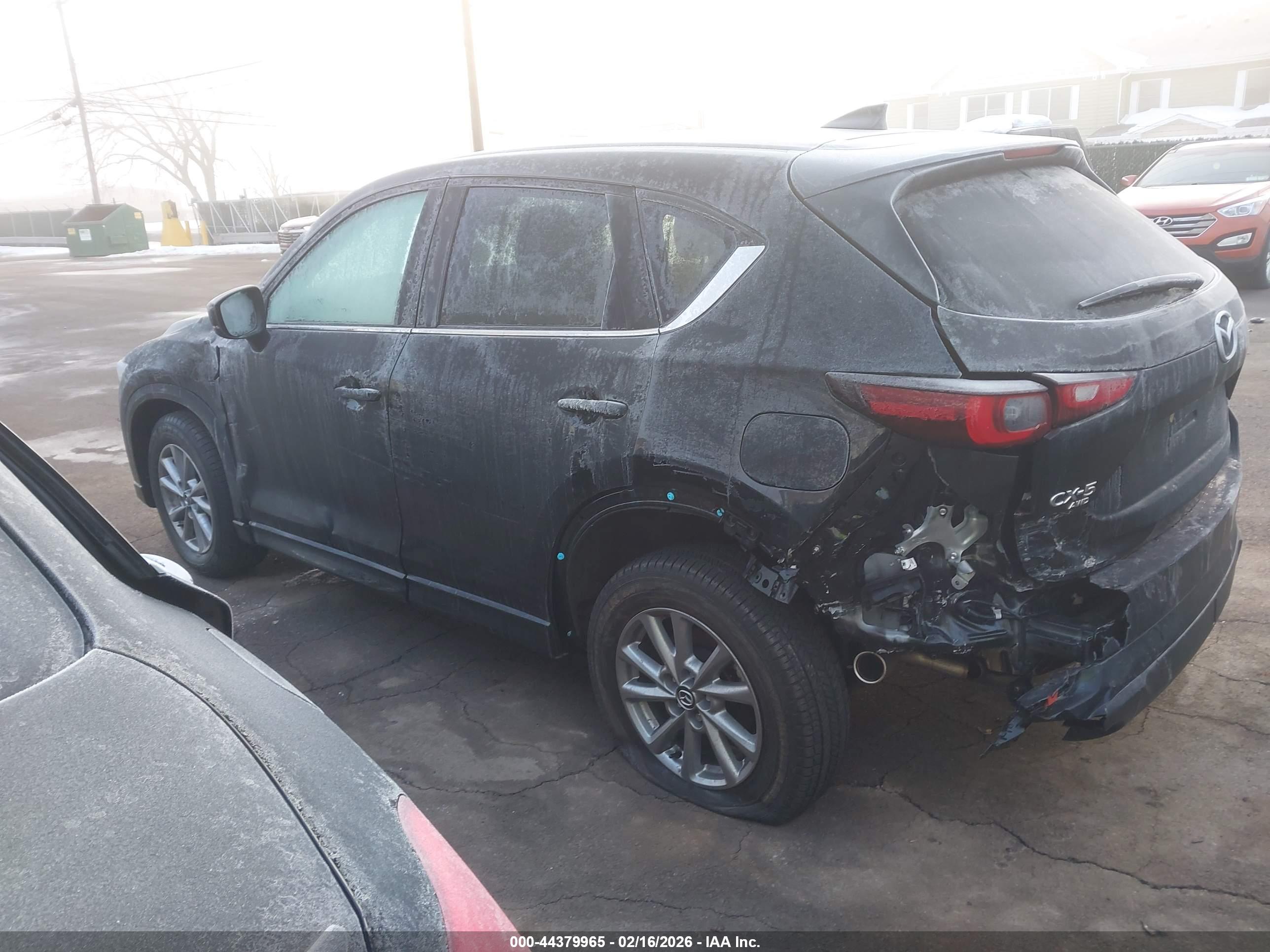 MAZDA CX-5 image 3