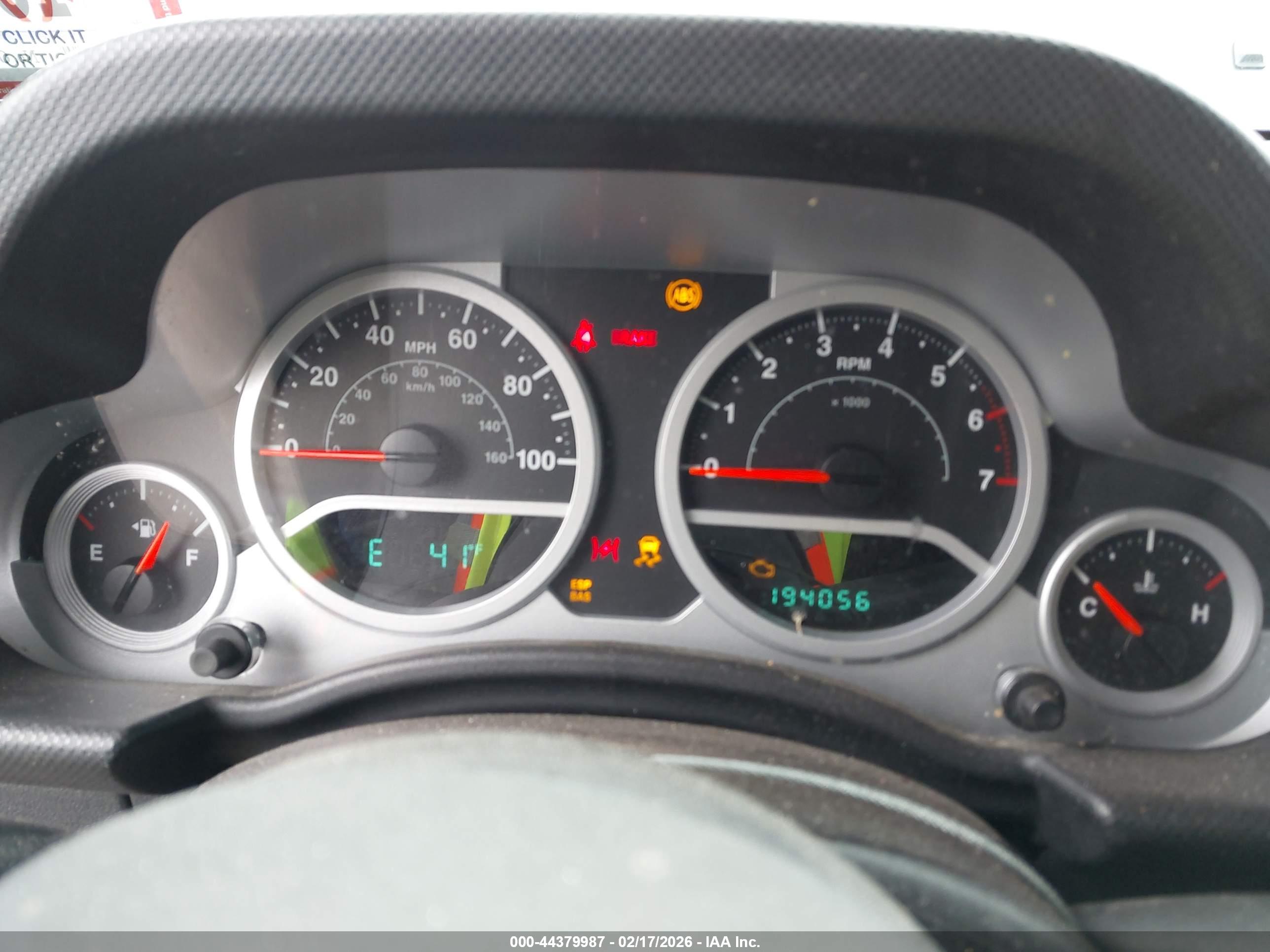 JEEP WRANGLER image 7