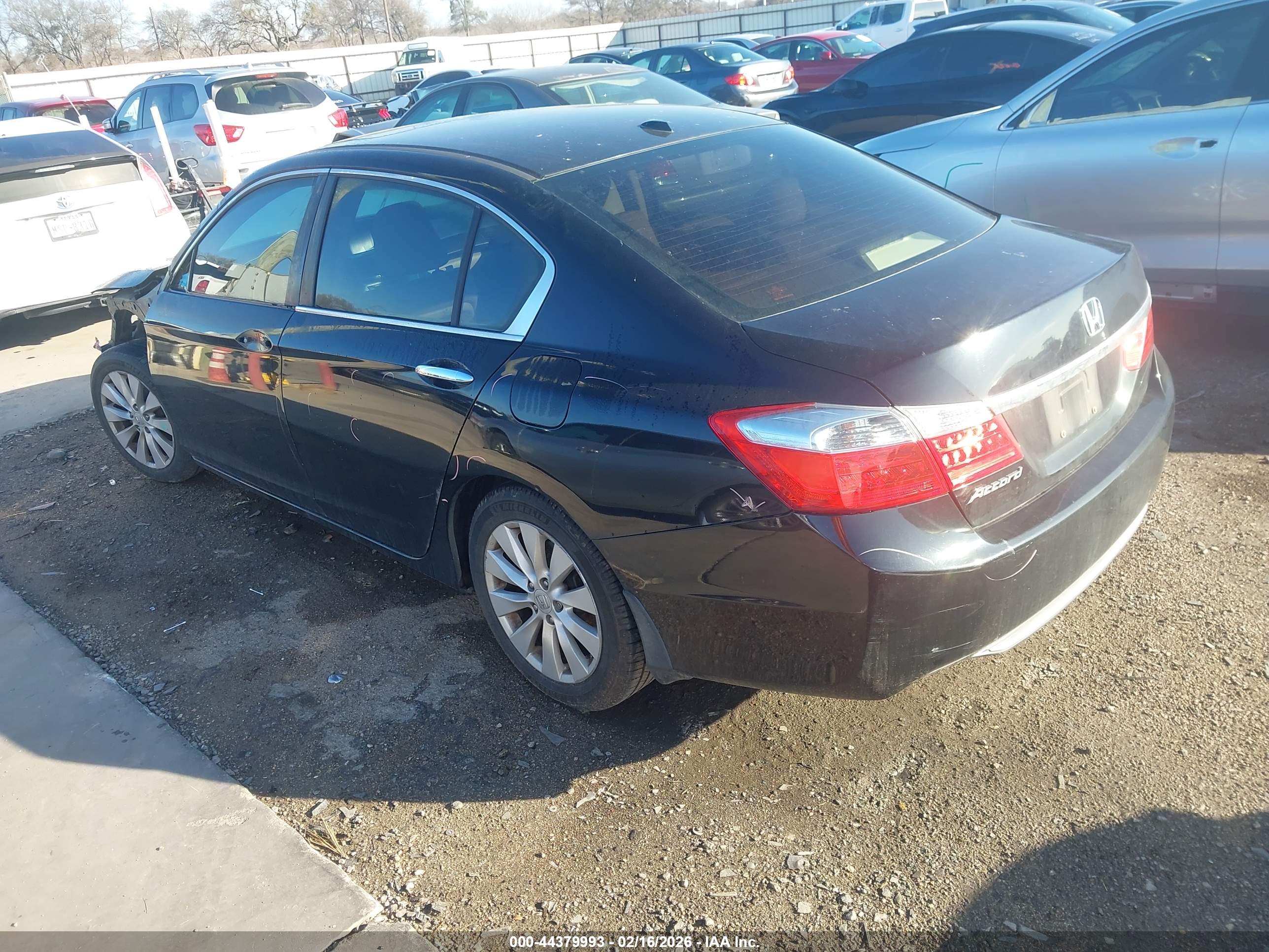 HONDA ACCORD image 3