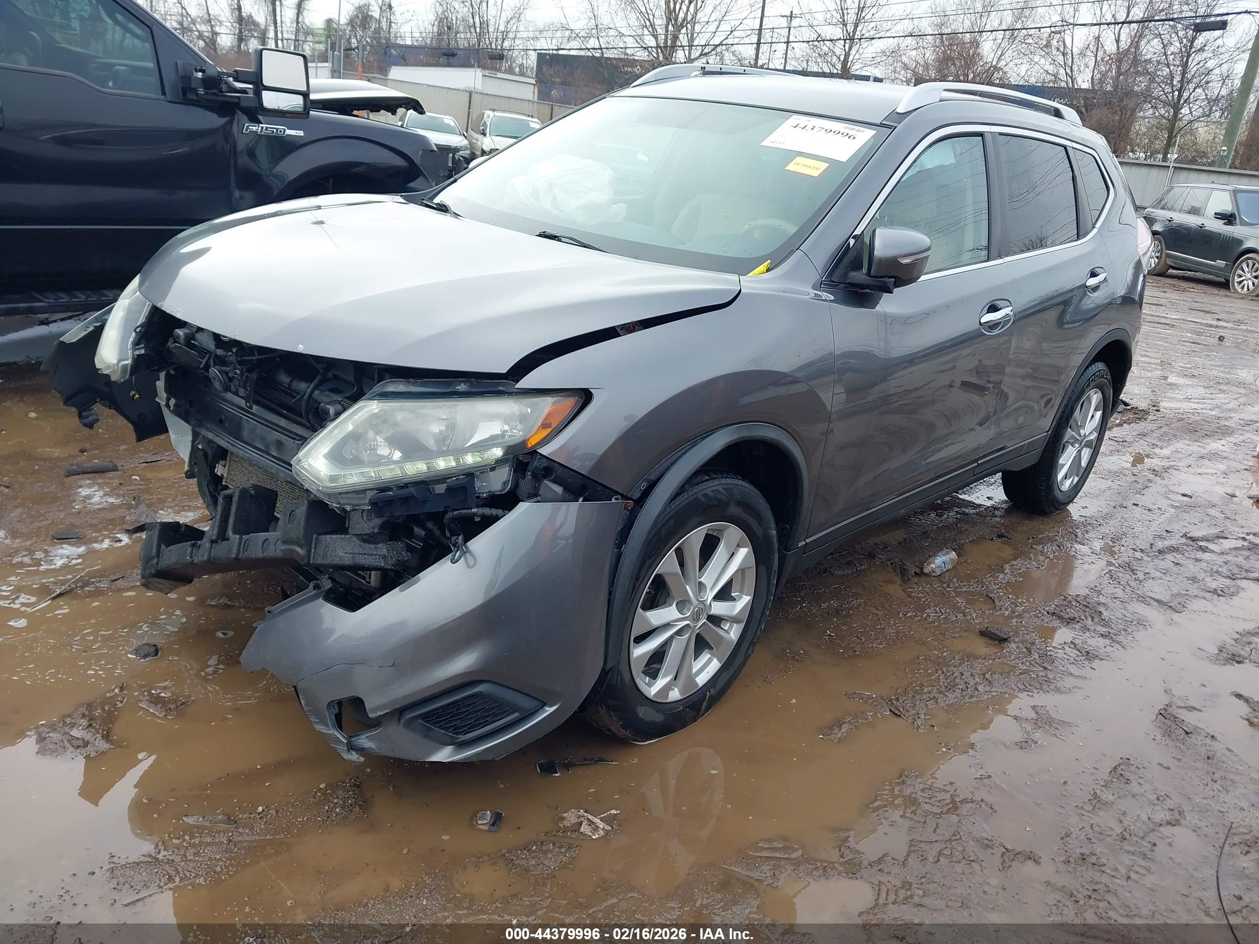 NISSAN ROGUE image 2