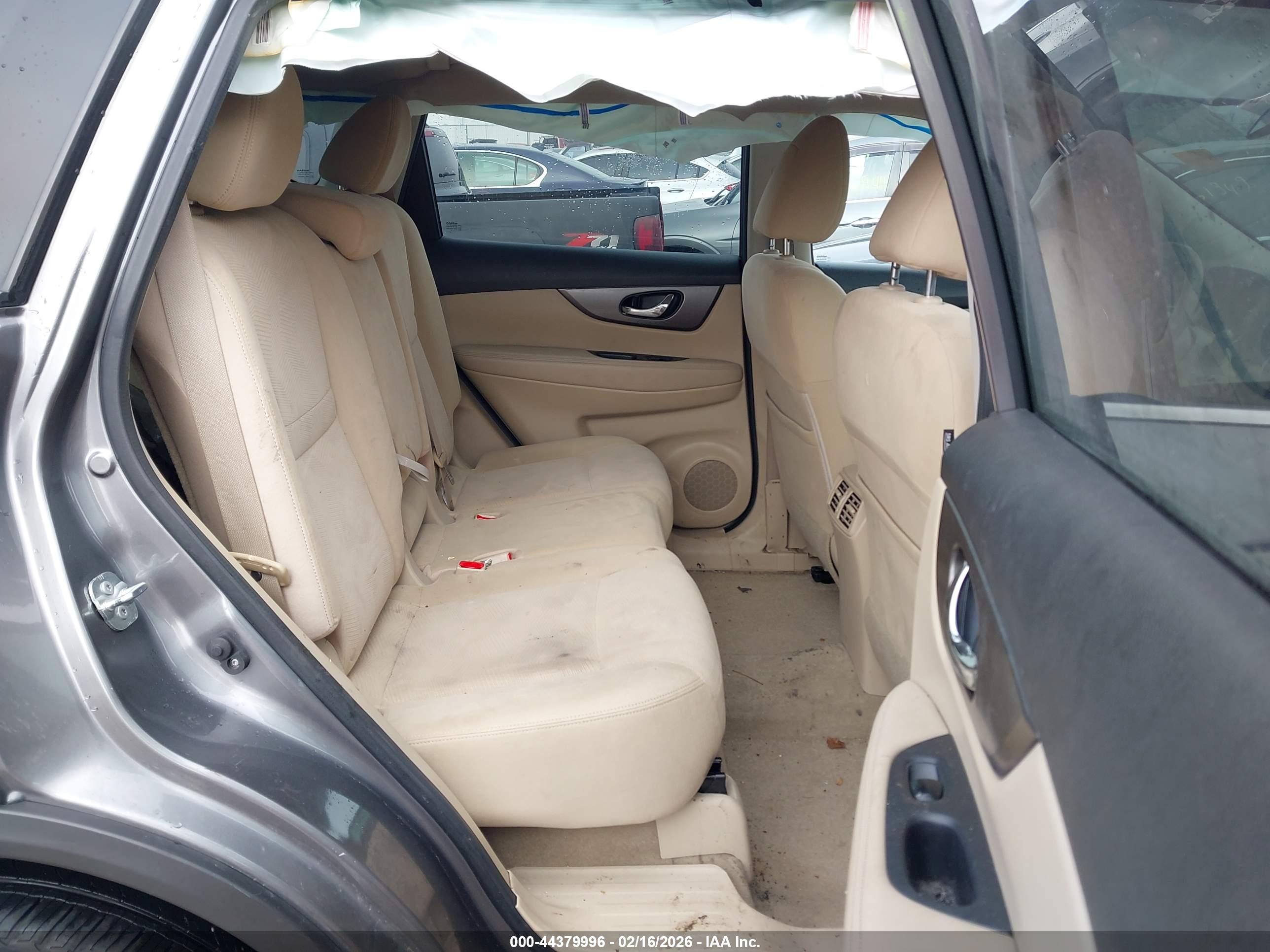 NISSAN ROGUE image 8