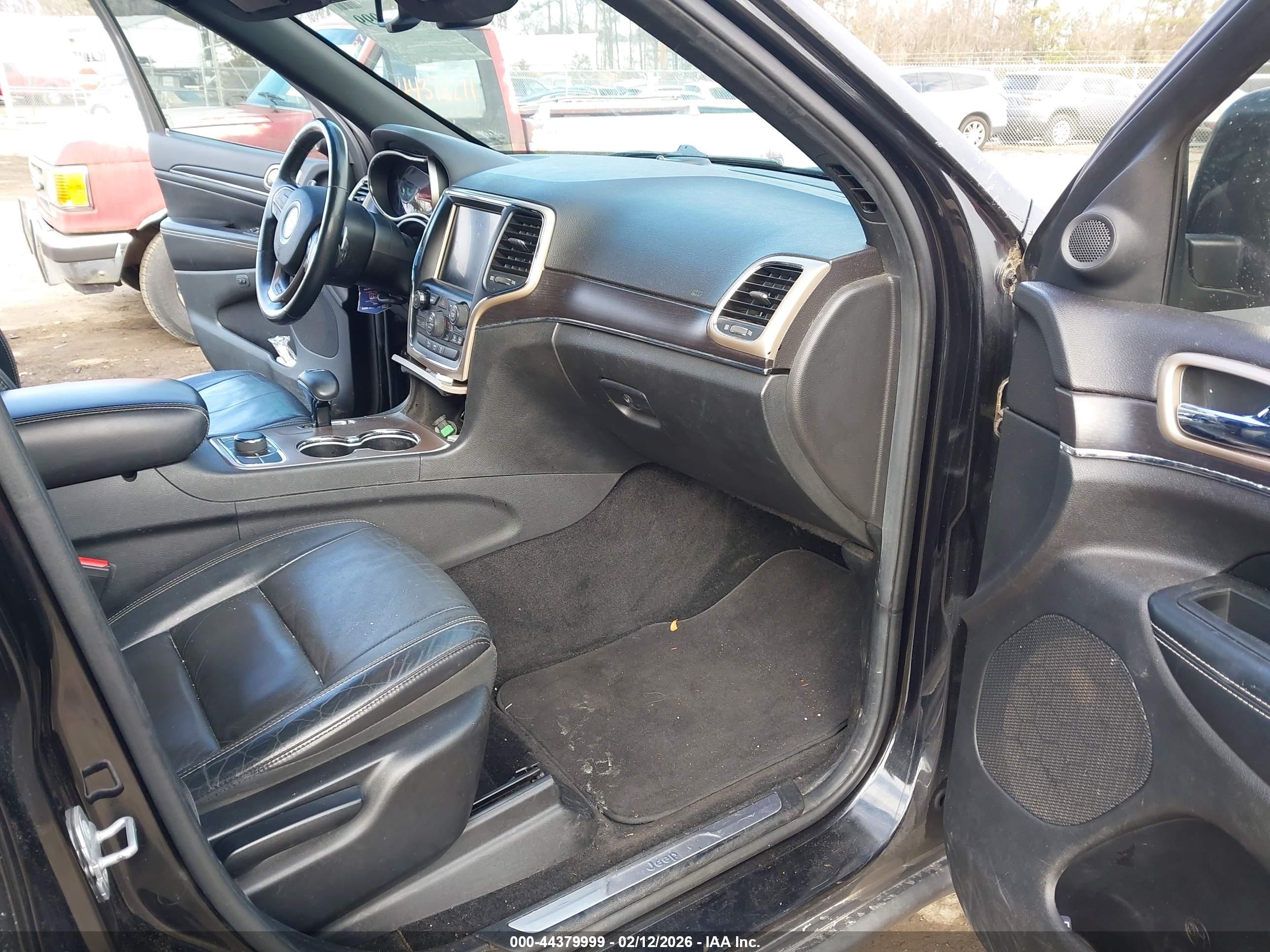 JEEP GRAND image 5