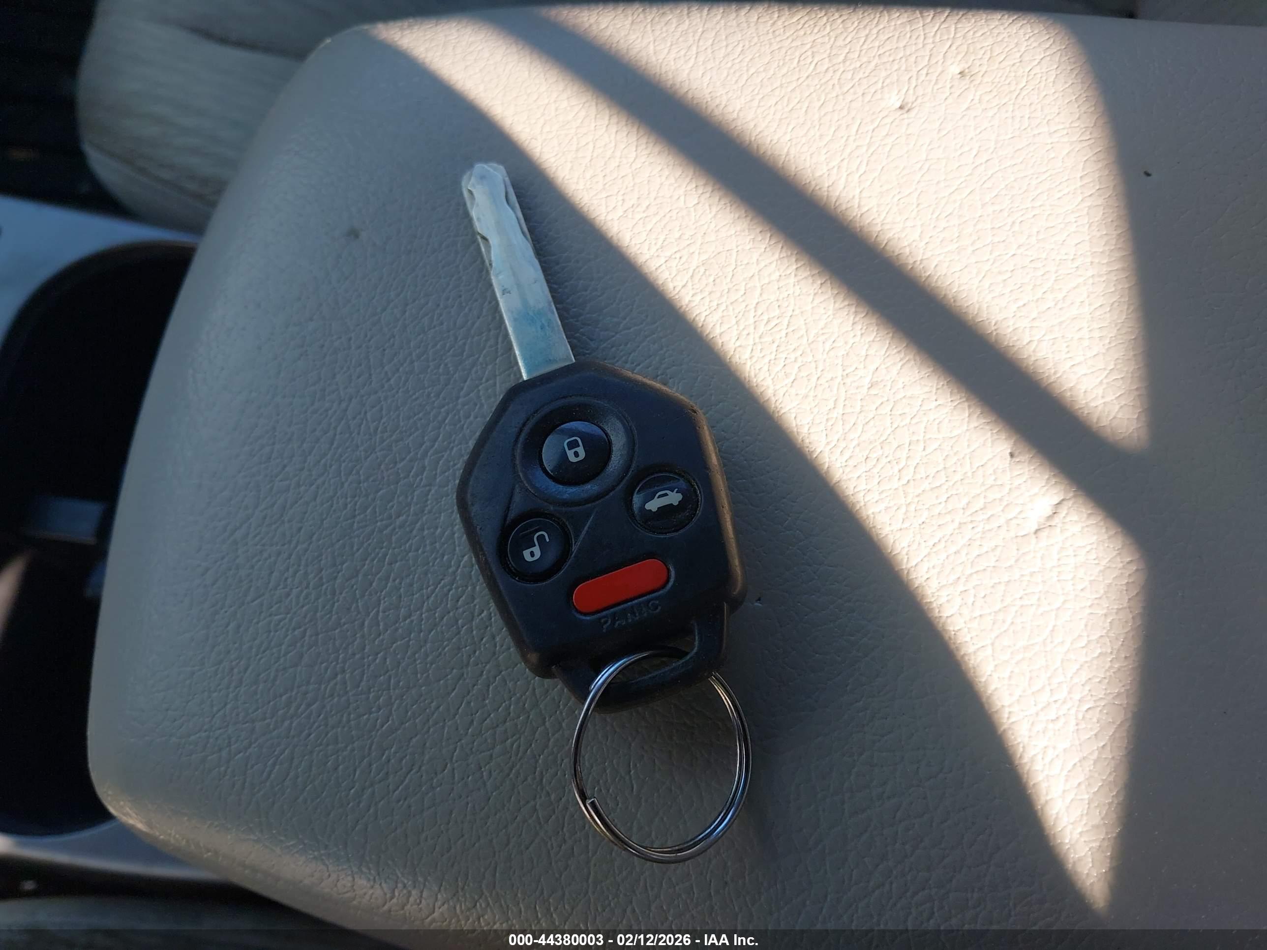 SUBARU OUTBACK image 11