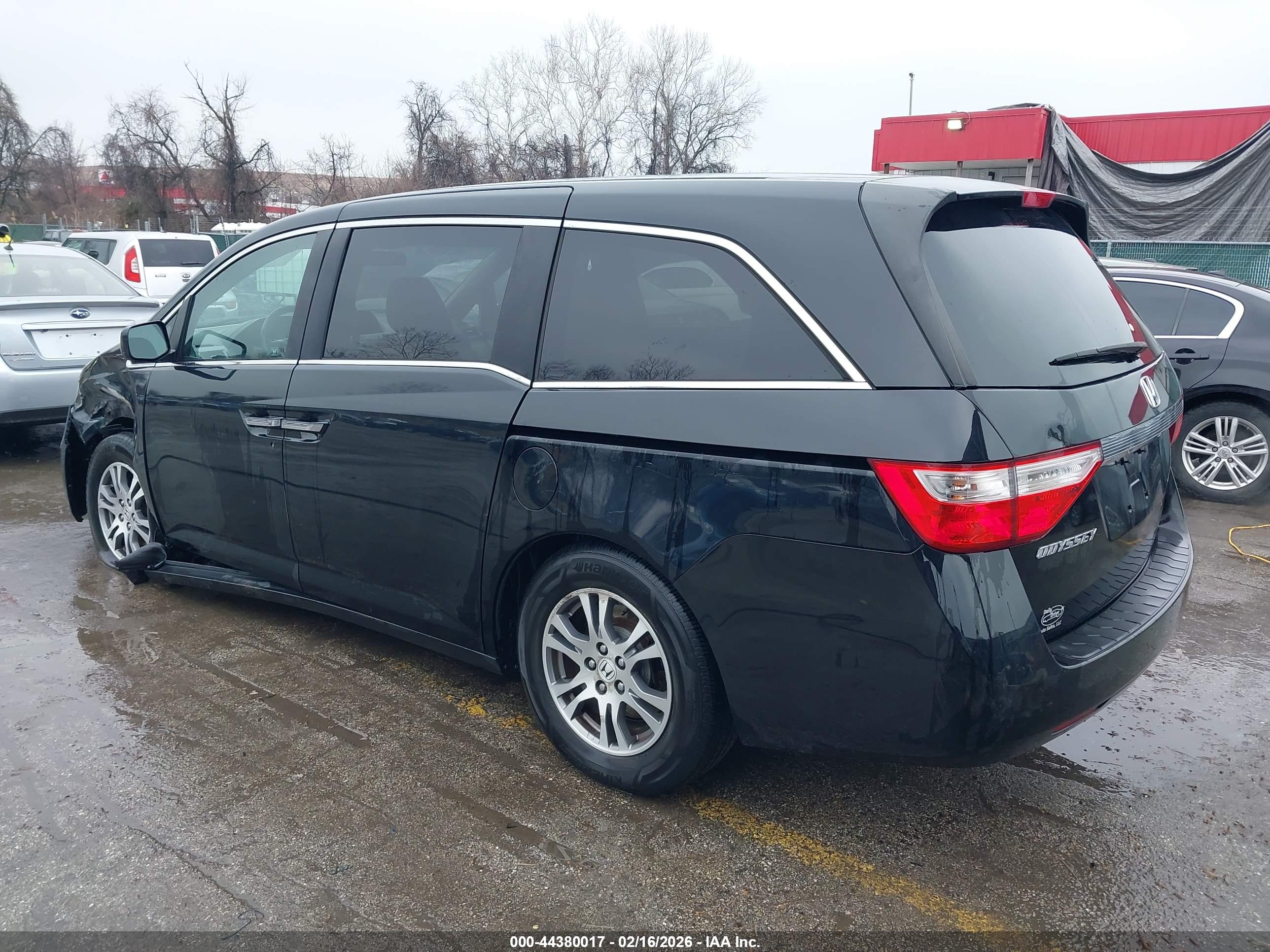 HONDA ODYSSEY image 3