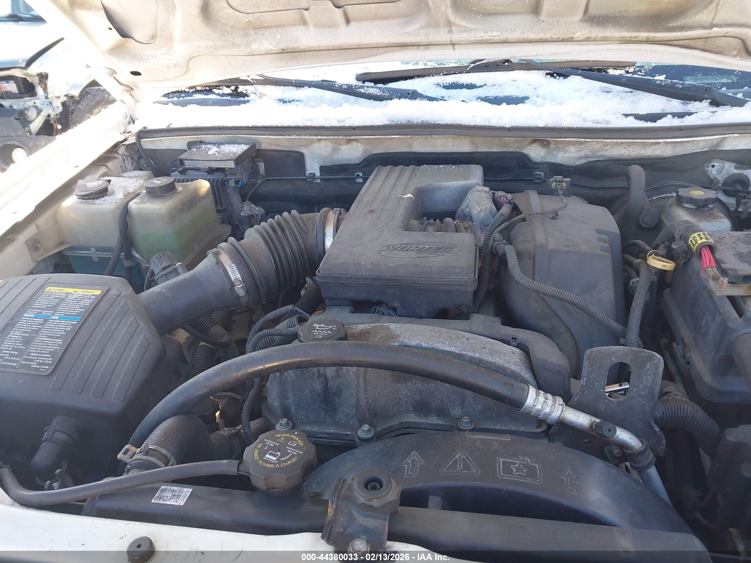 GMC CANYON image 10