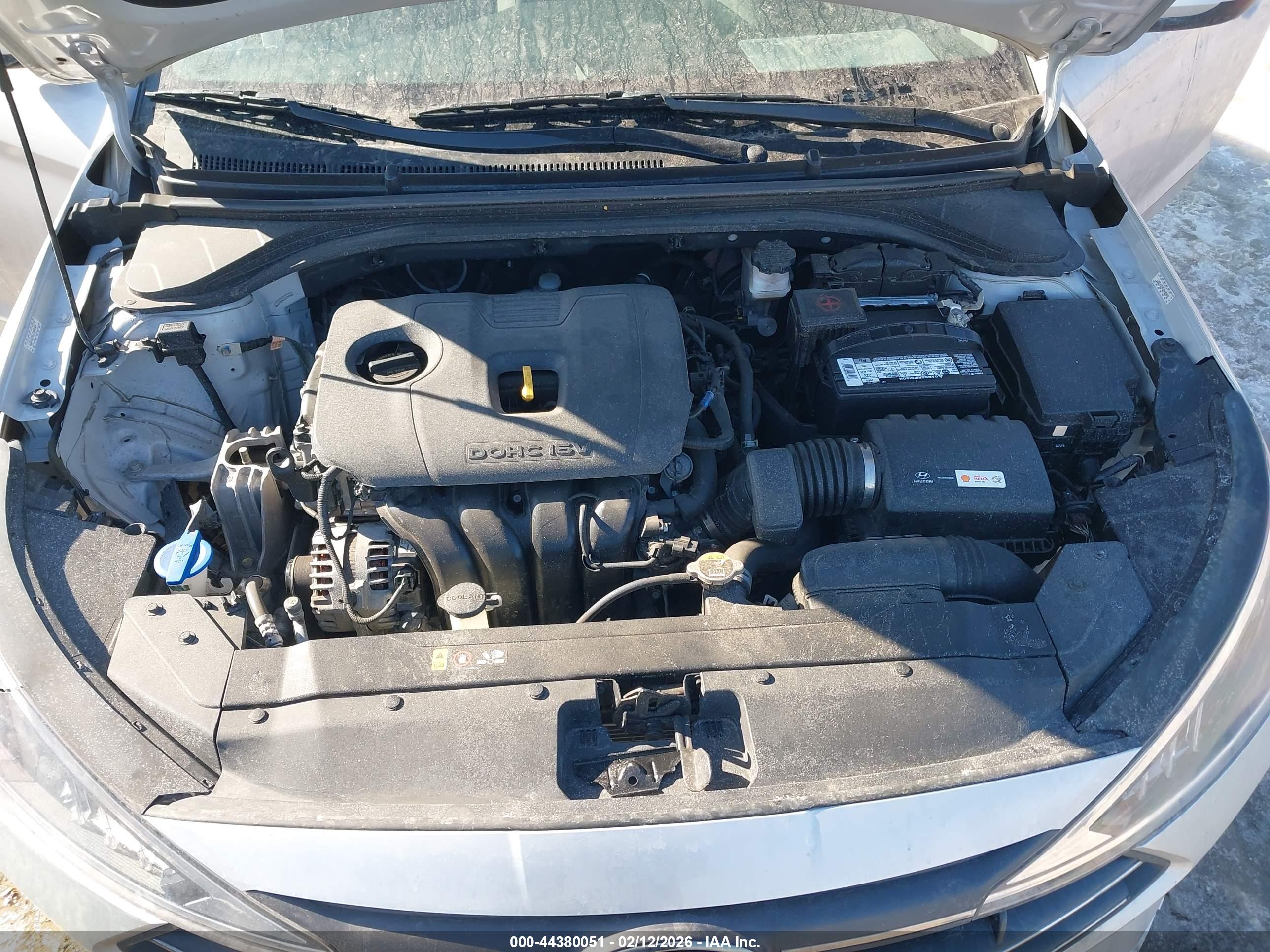 HYUNDAI ELANTRA image 10