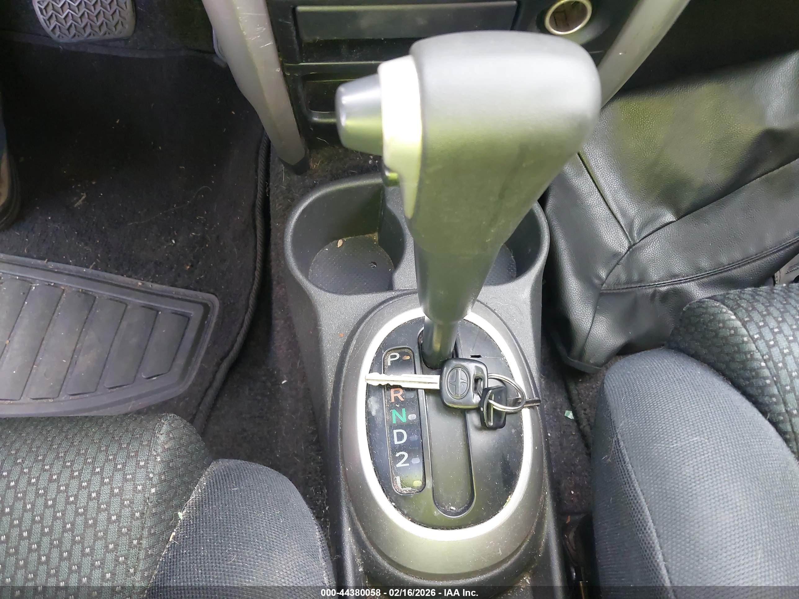 SCION XA image 11
