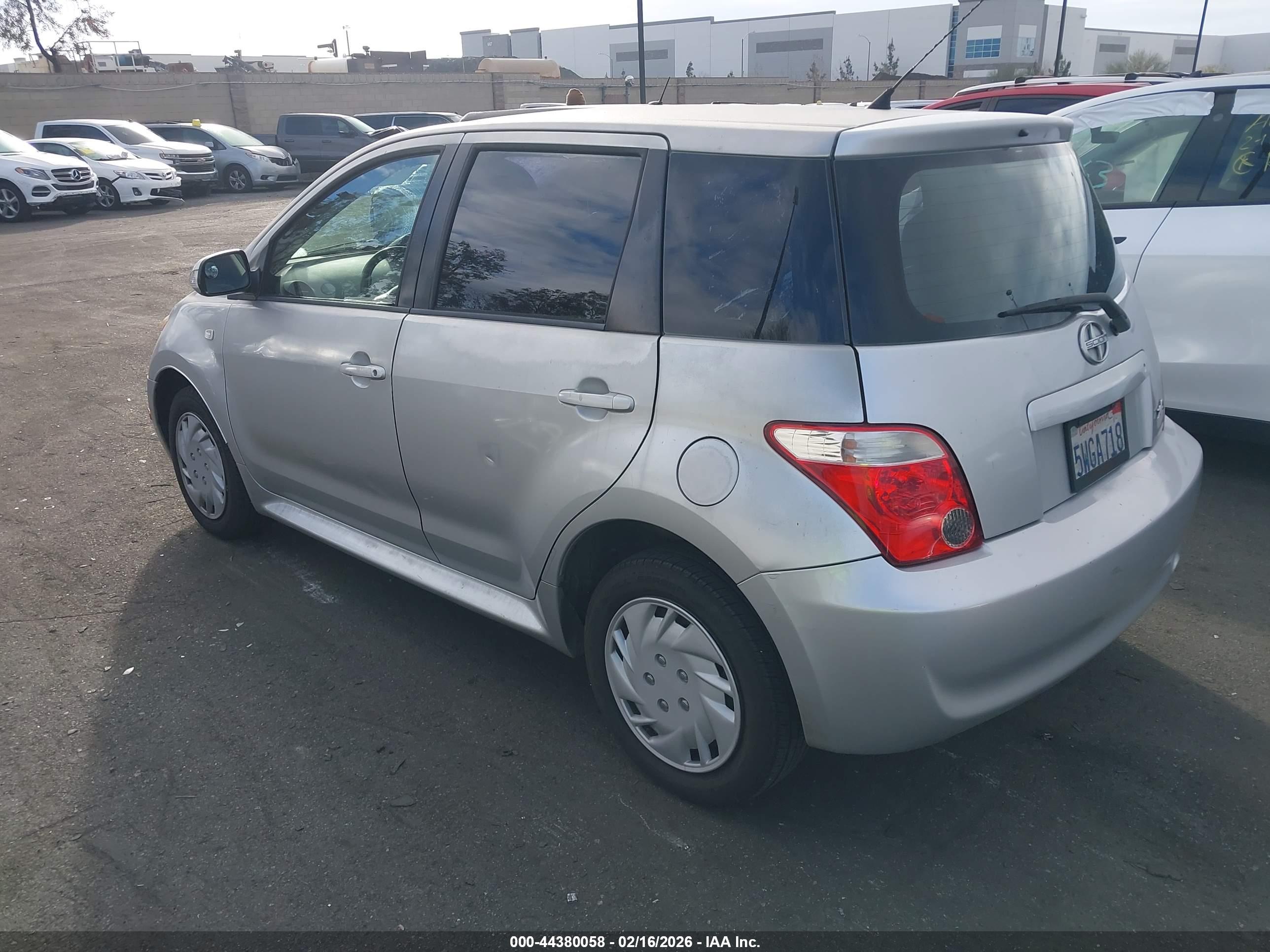 SCION XA image 3