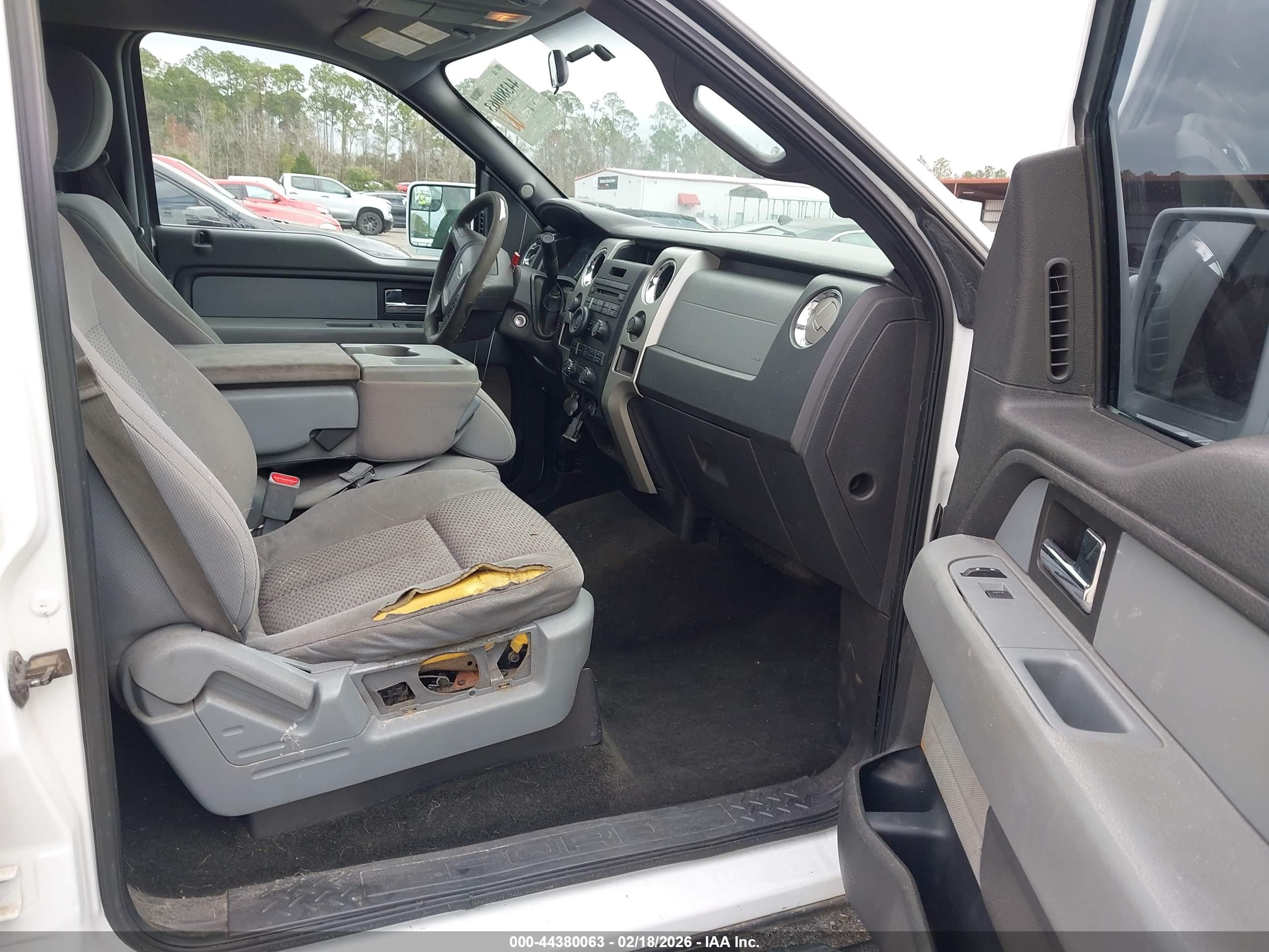 FORD F-150 image 5
