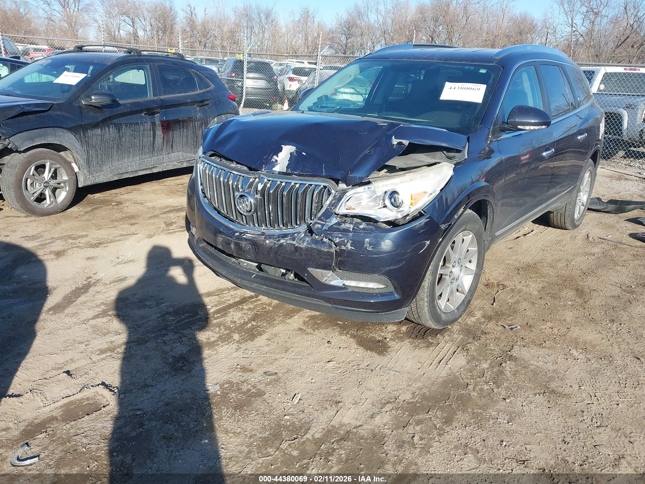 BUICK ENCLAVE image 2