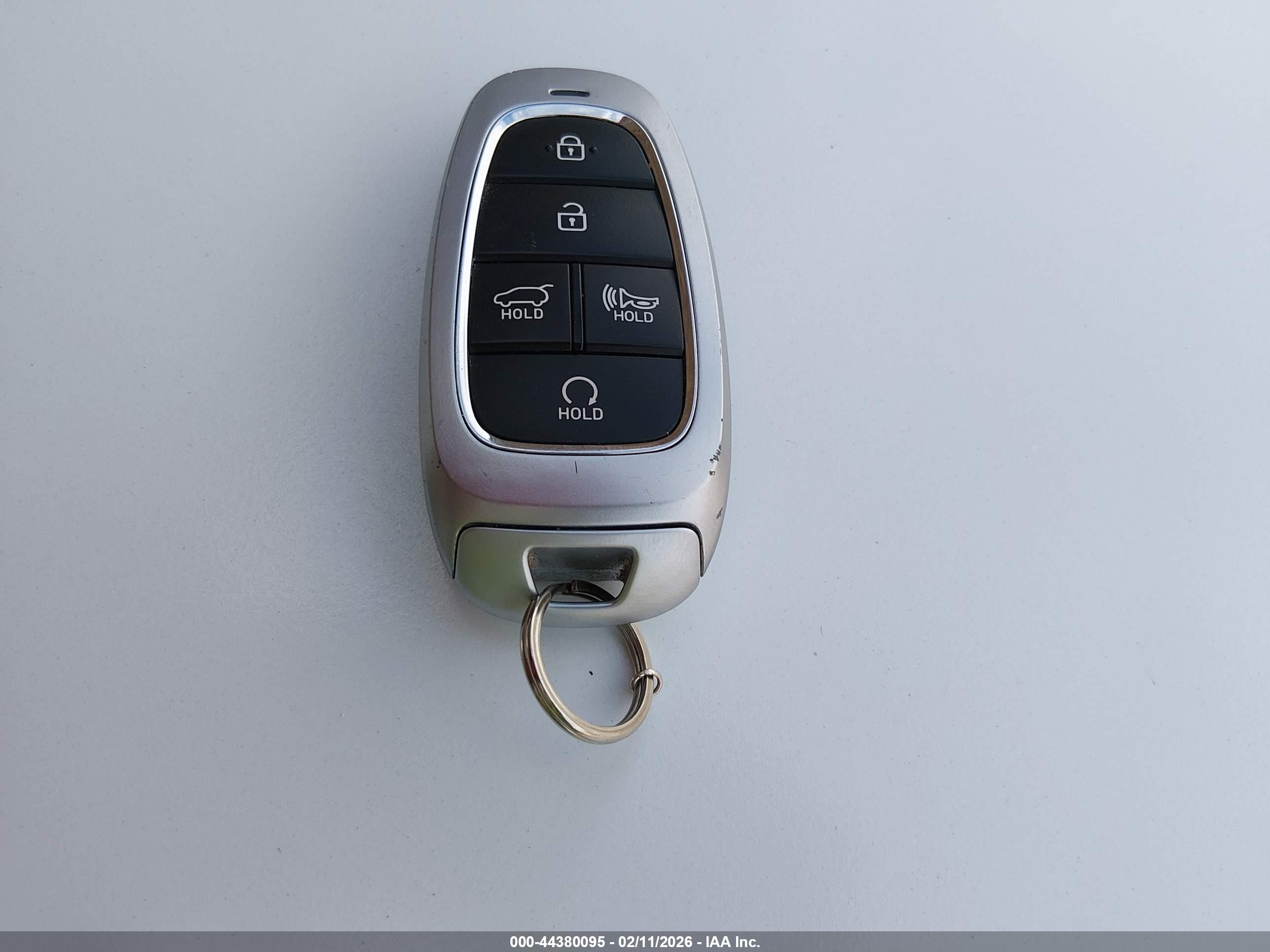 HYUNDAI TUCSON image 11