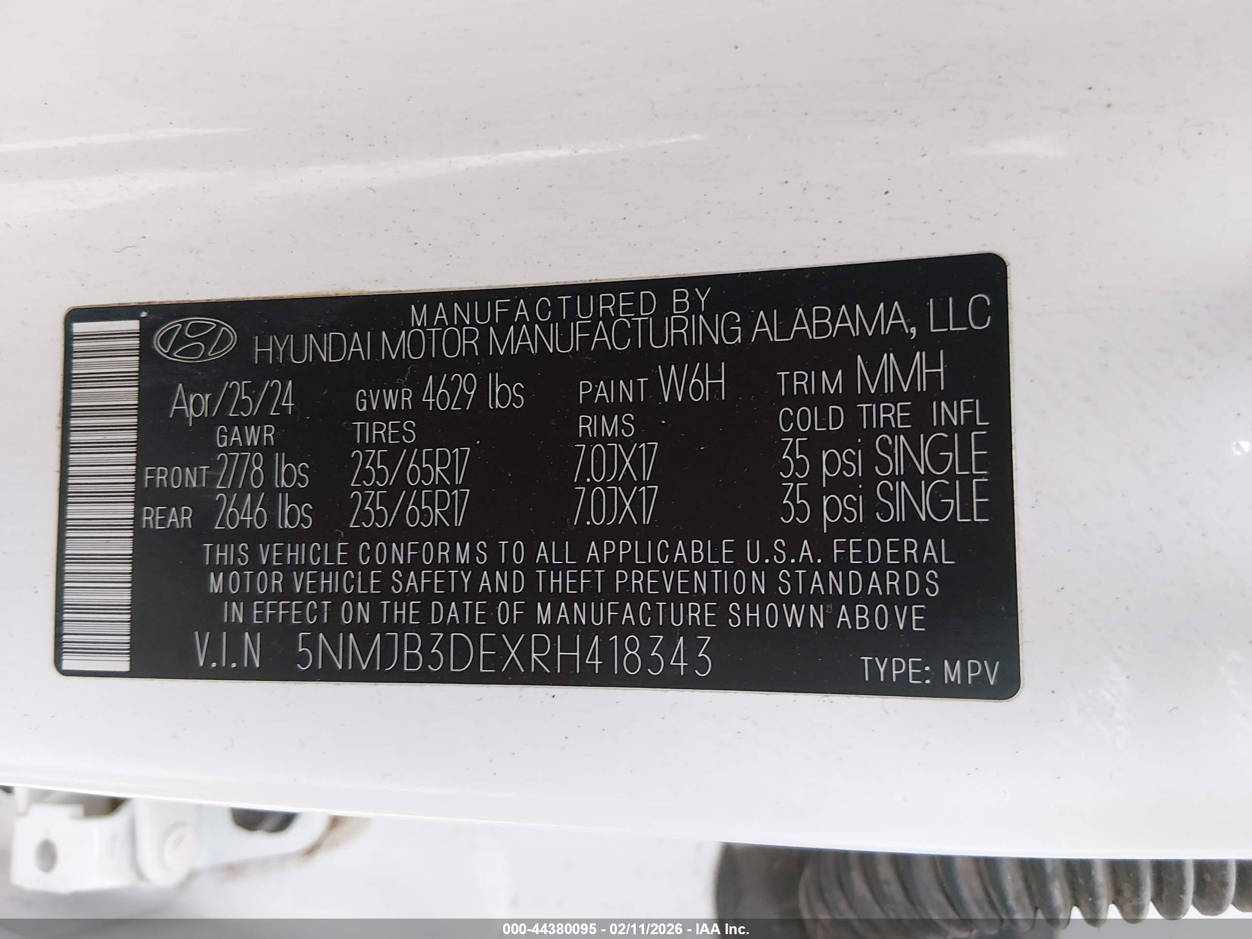 HYUNDAI TUCSON image 9