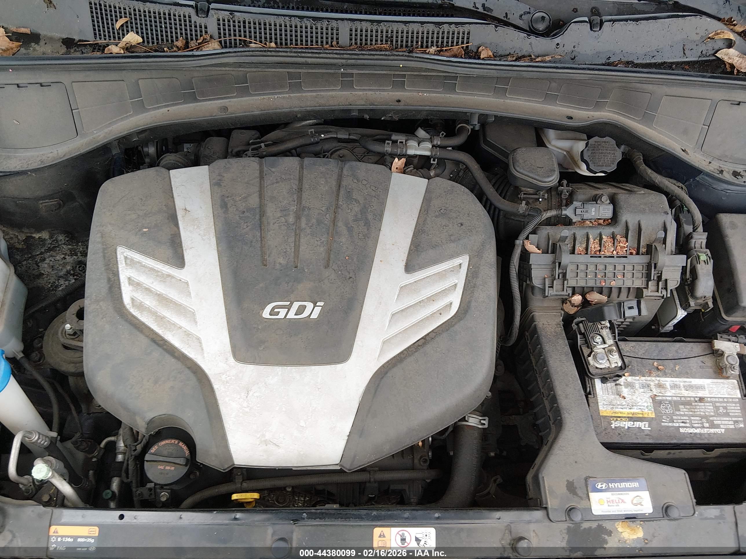 HYUNDAI SANTA image 10