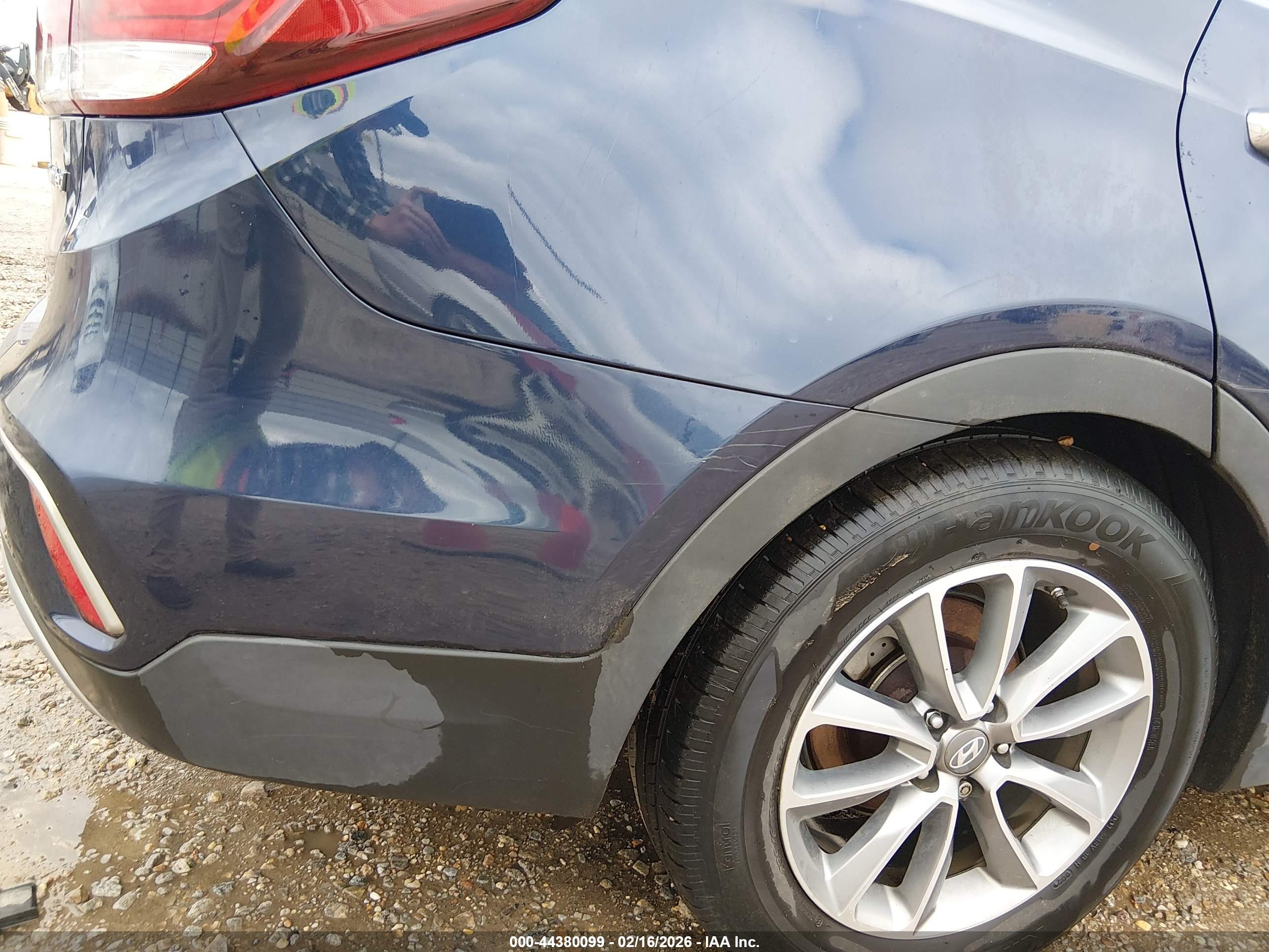 HYUNDAI SANTA image 6