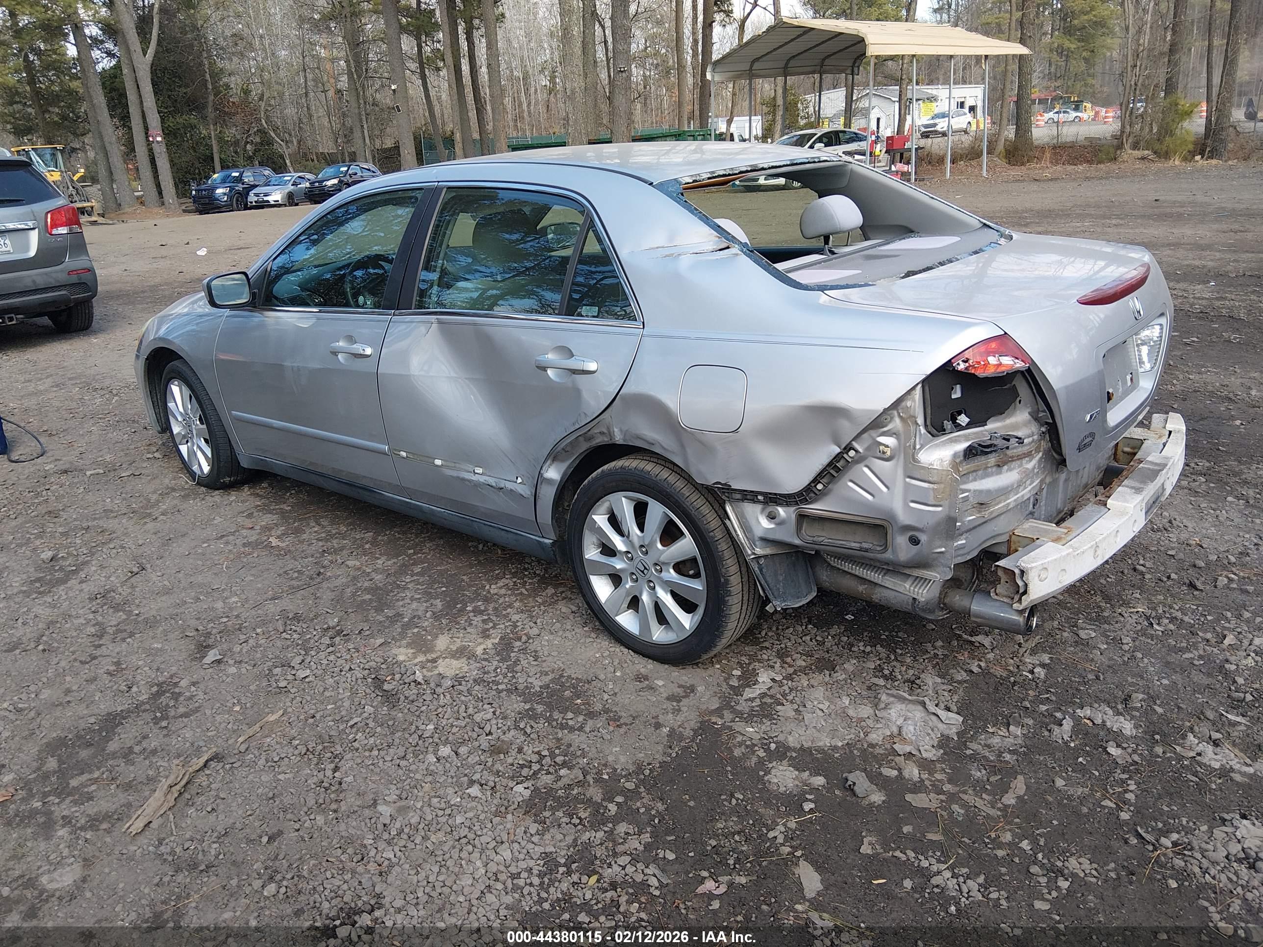 HONDA ACCORD image 3