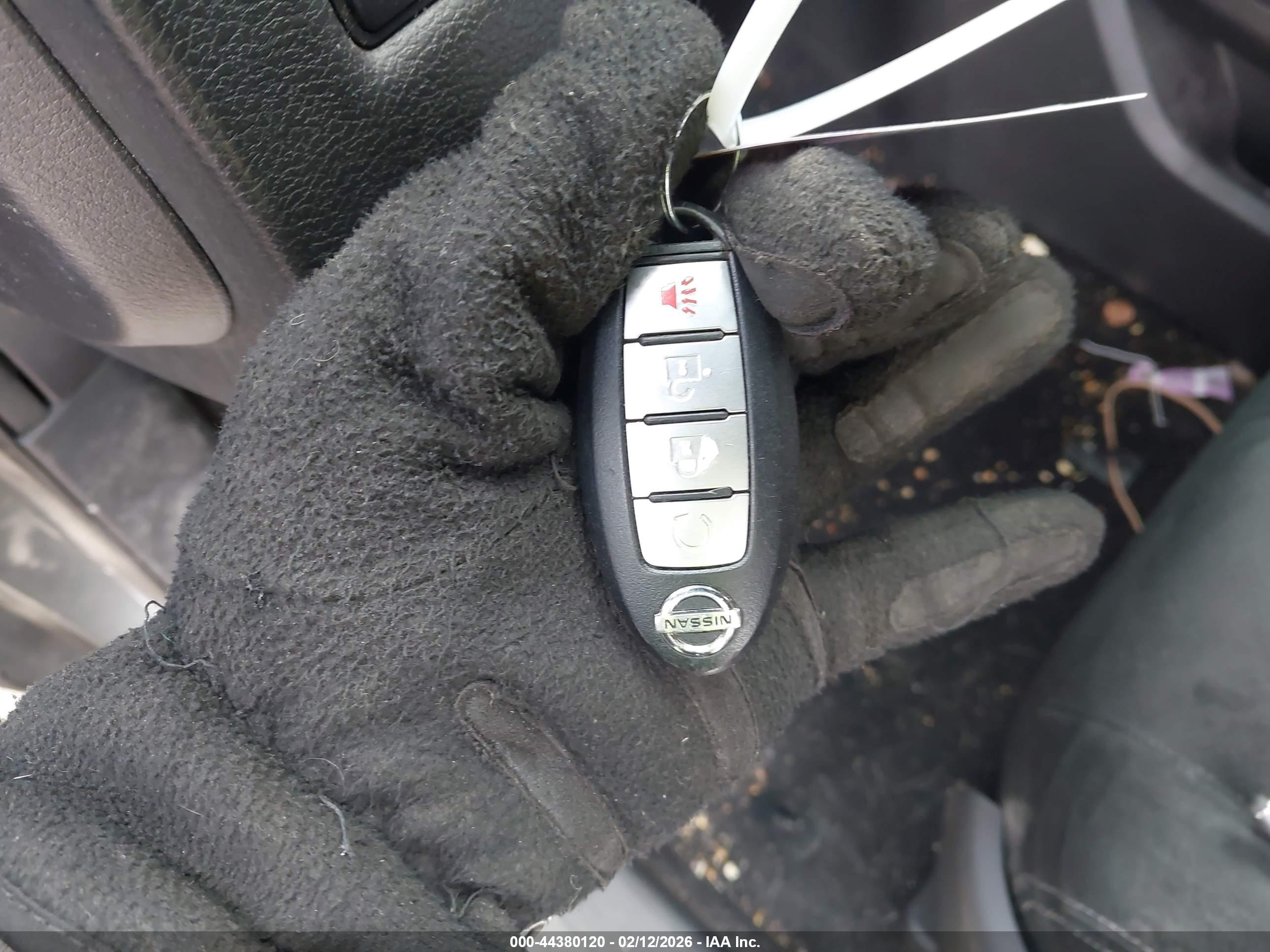 NISSAN MURANO image 11