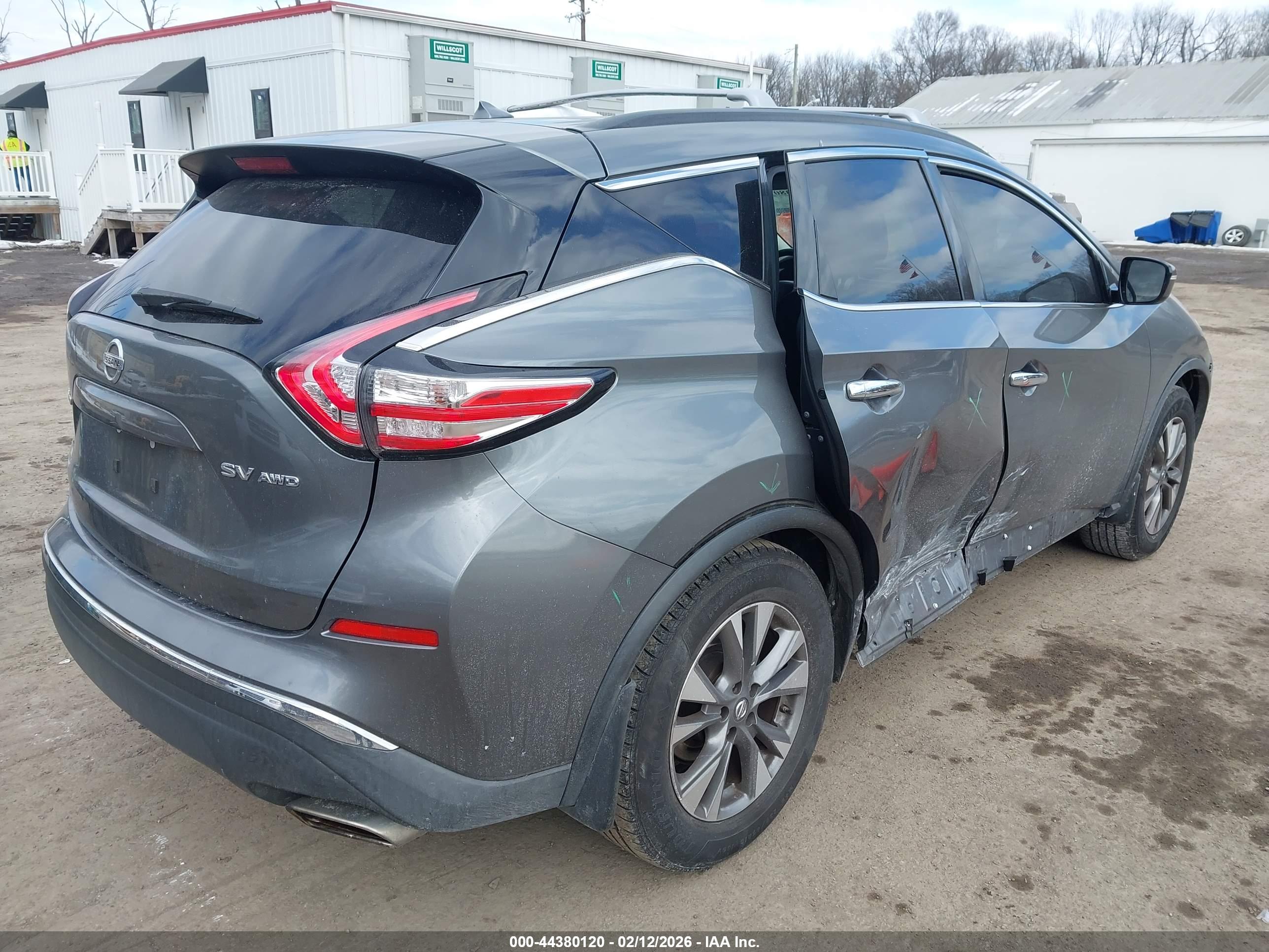NISSAN MURANO image 4