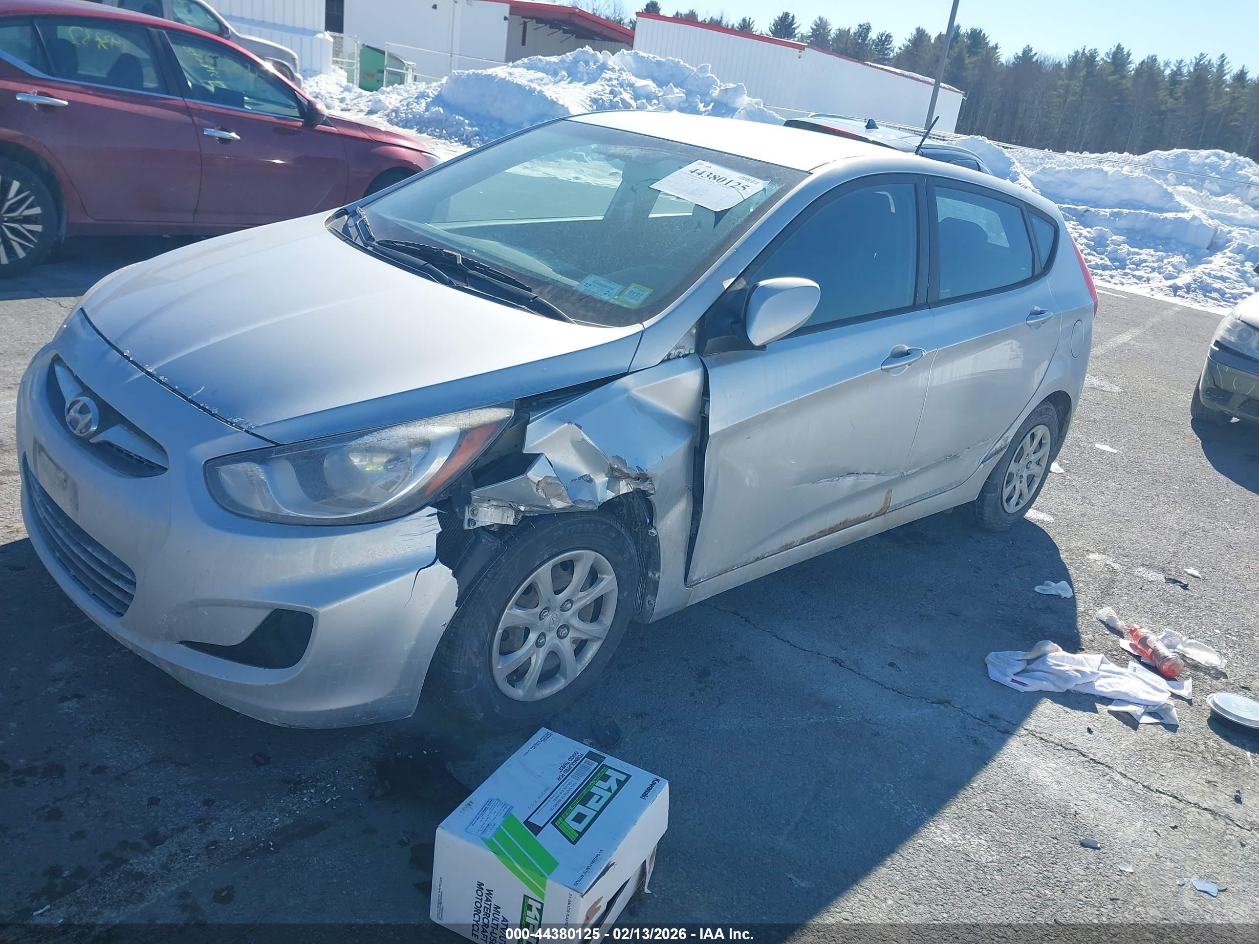 HYUNDAI ACCENT image 2