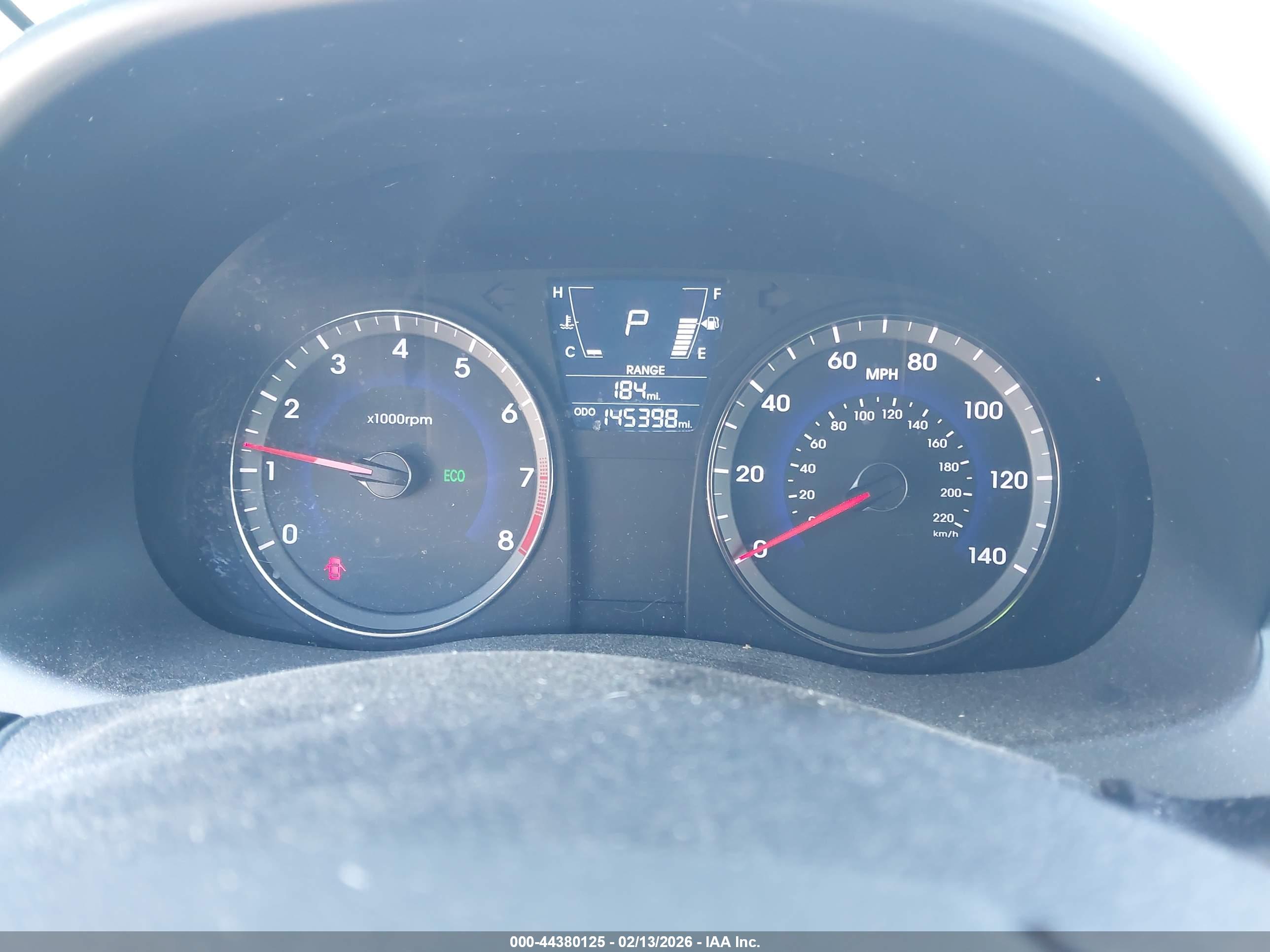 HYUNDAI ACCENT image 7